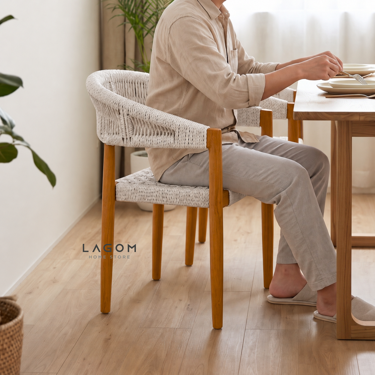Accent Chair in Teak & Woven Synthetic Cord
