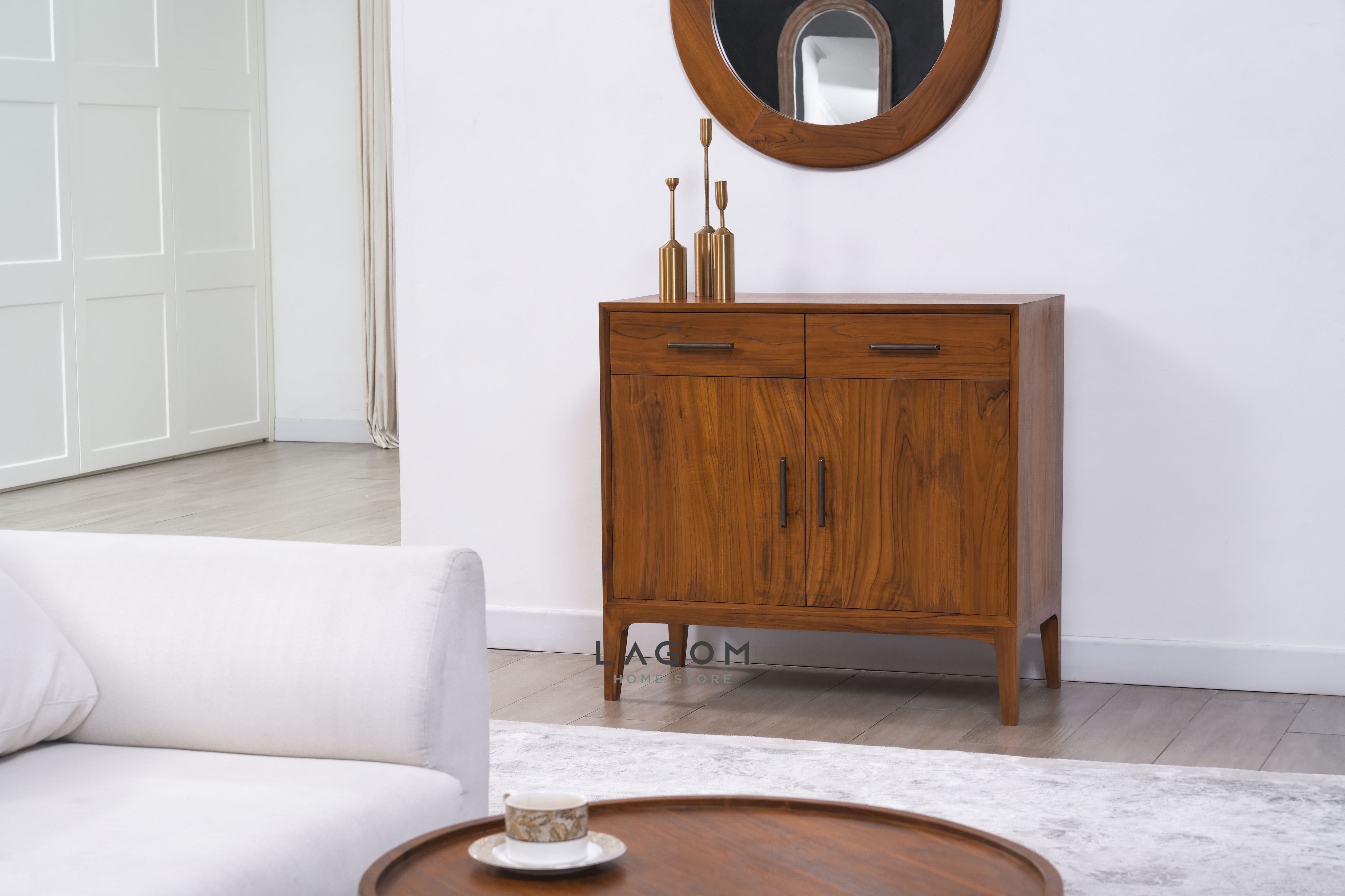Bufet dengan Penyimpanan Pintu dan Laci dari Kayu Jati Solid Buffet Lagom Home Store Jati Furnitur Teak Furniture Jakarta