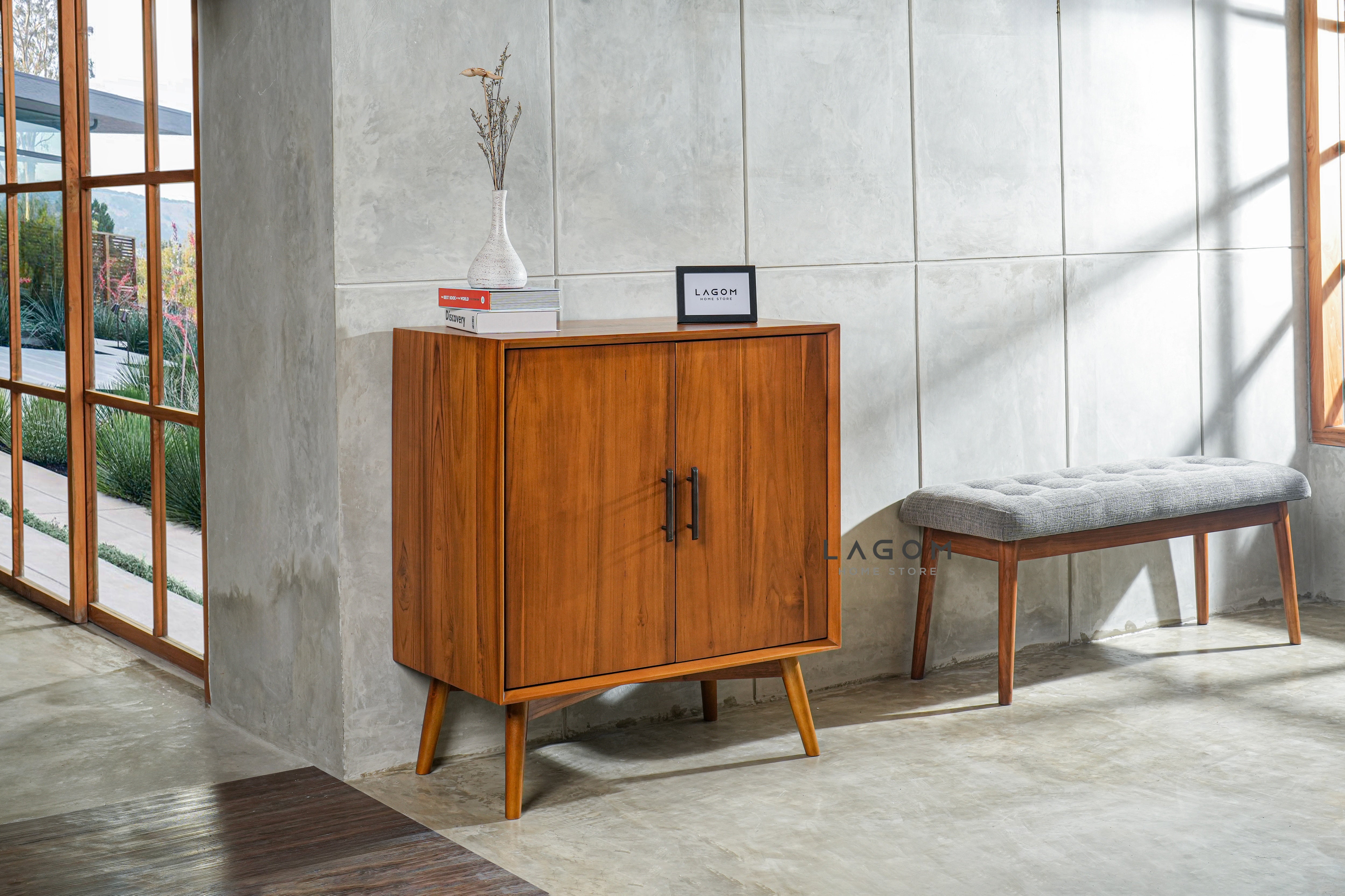 Bufet Dua Pintu dari Kayu Jati Solid Buffet Lagom Home Store Jati Furnitur Teak Furniture Jakarta