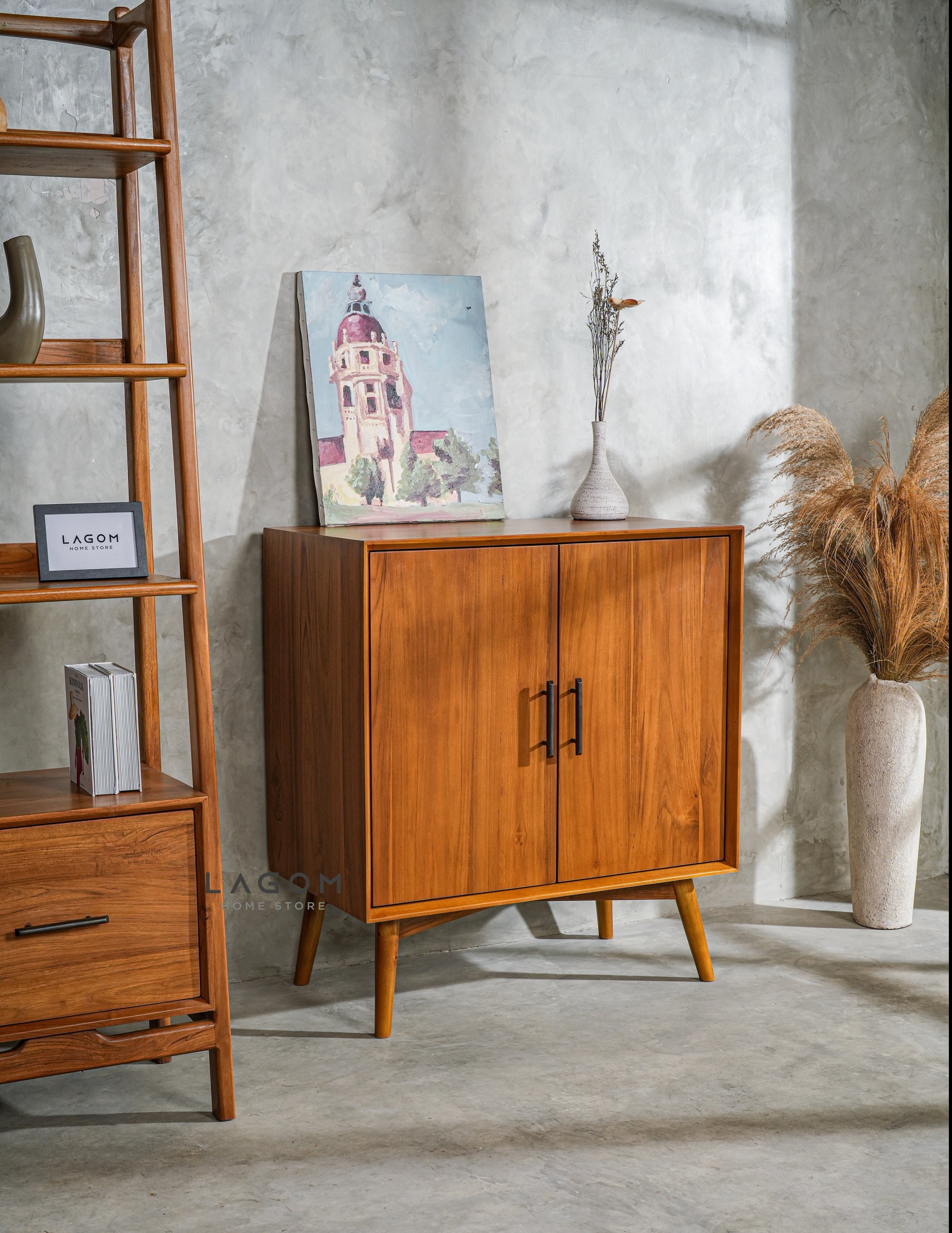 Bufet Dua Pintu dari Kayu Jati Solid Buffet Lagom Home Store Jati Furnitur Teak Furniture Jakarta