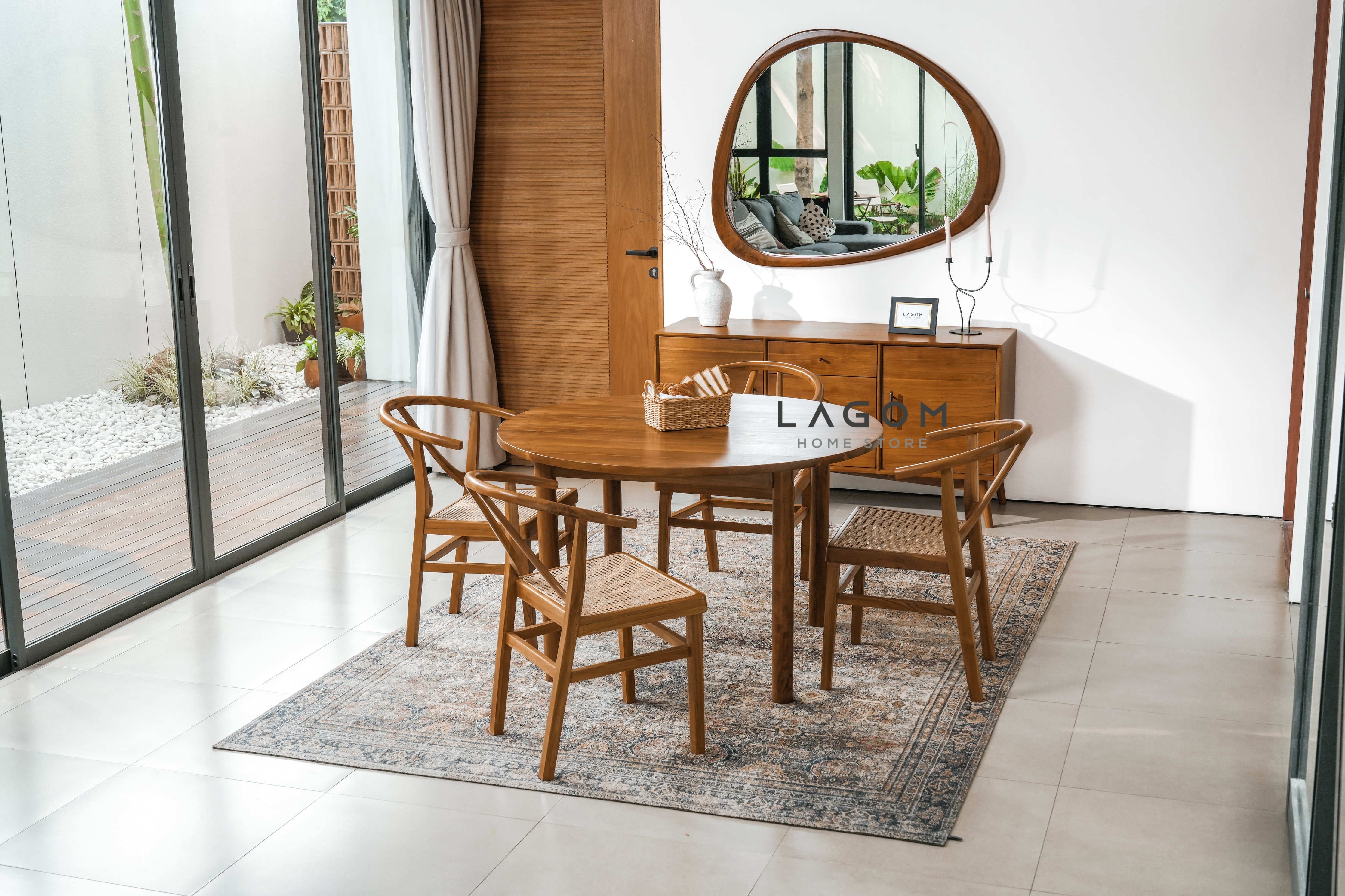 Bufet Kayu Jati dengan 2 Pintu dan 3 Laci Buffet Lagom Home Store Jati Furnitur Teak Furniture Jakarta