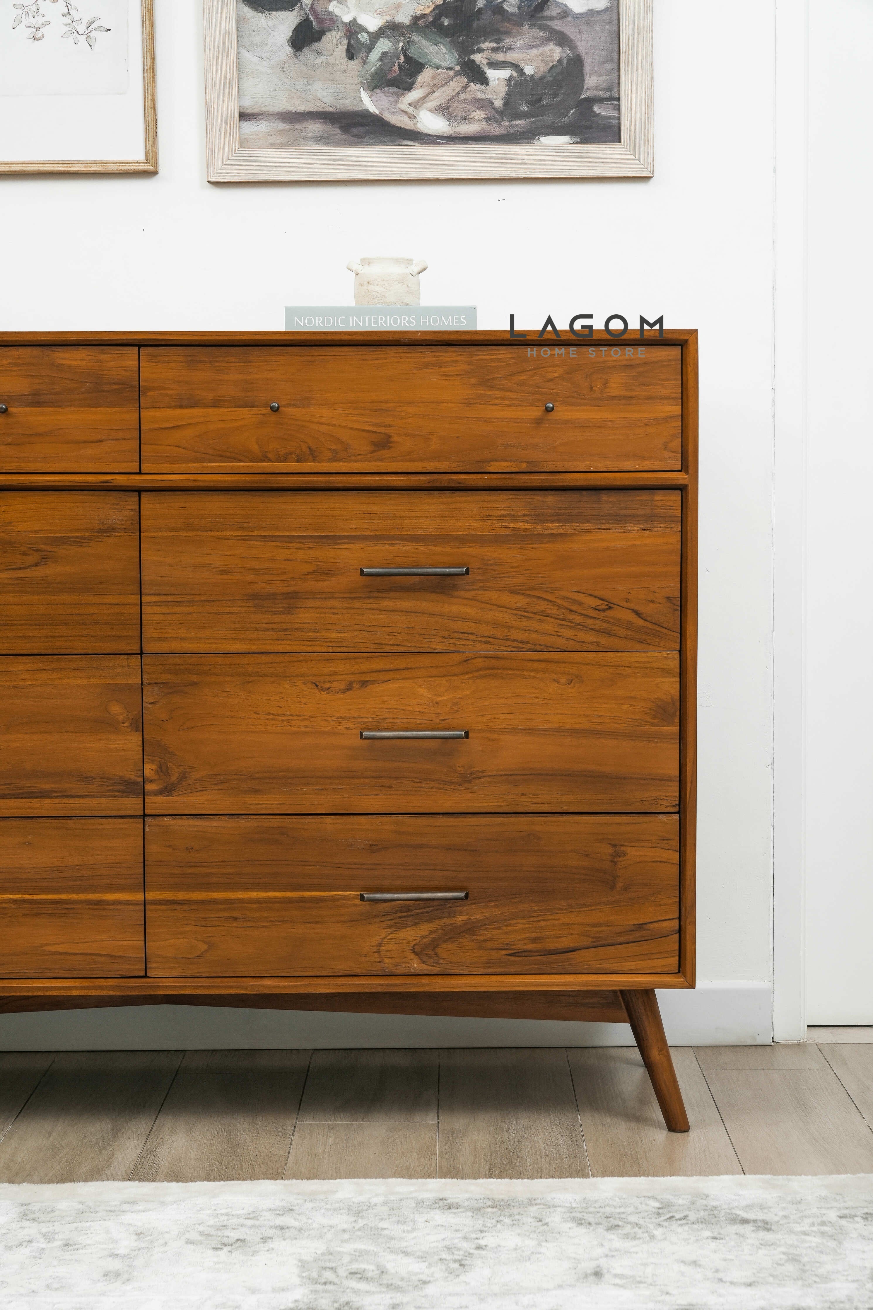 Bufet Unik dari Kayu Jati dengan 8 Laci Dresser Cabinet Lagom Home Store Jati Furnitur Teak Furniture Jakarta