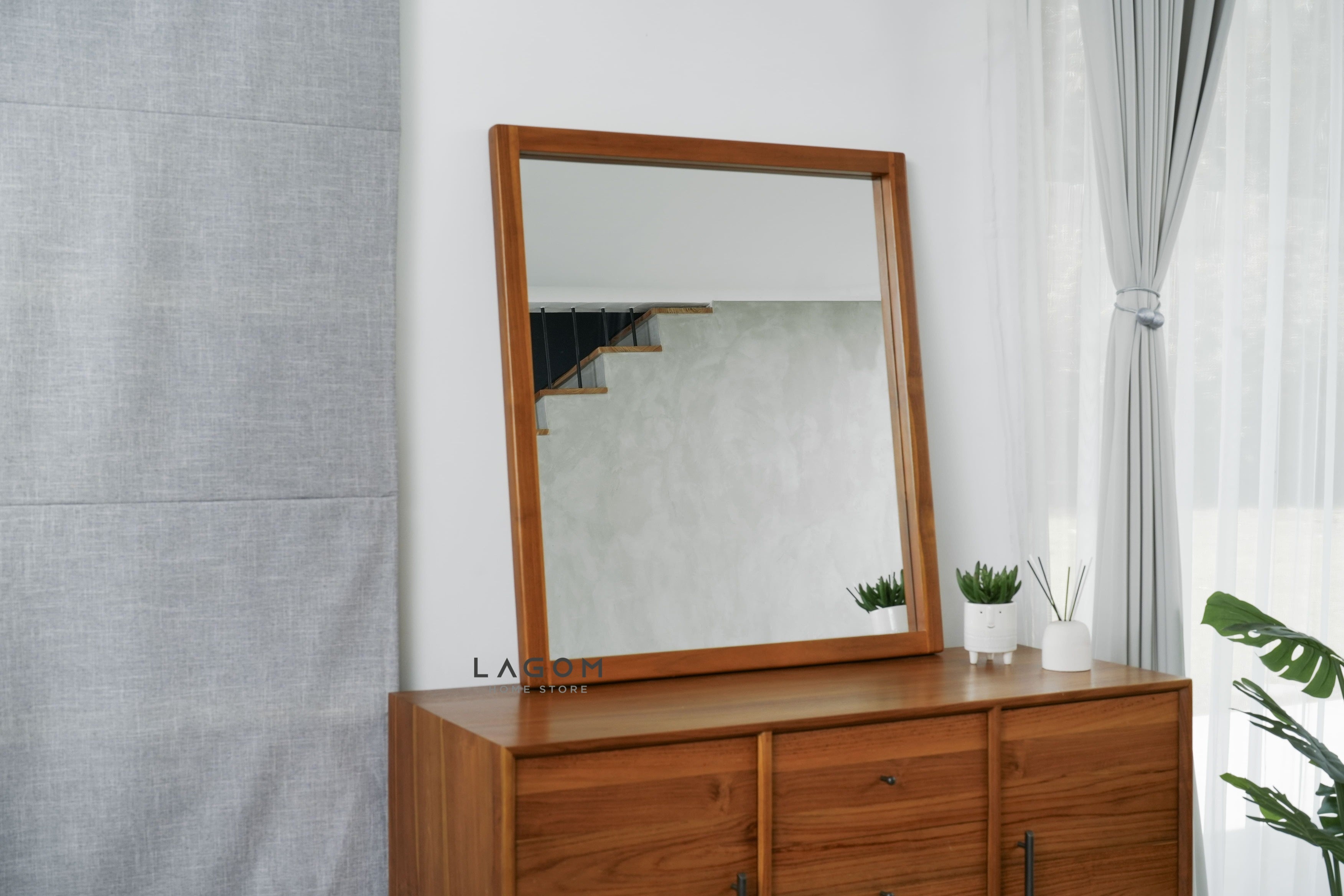 Cermin Dinding Estetik Frame Kayu Jati - Tinggi 90 cm Mirror Lagom Home Store Jati Furnitur Teak Furniture Jakarta