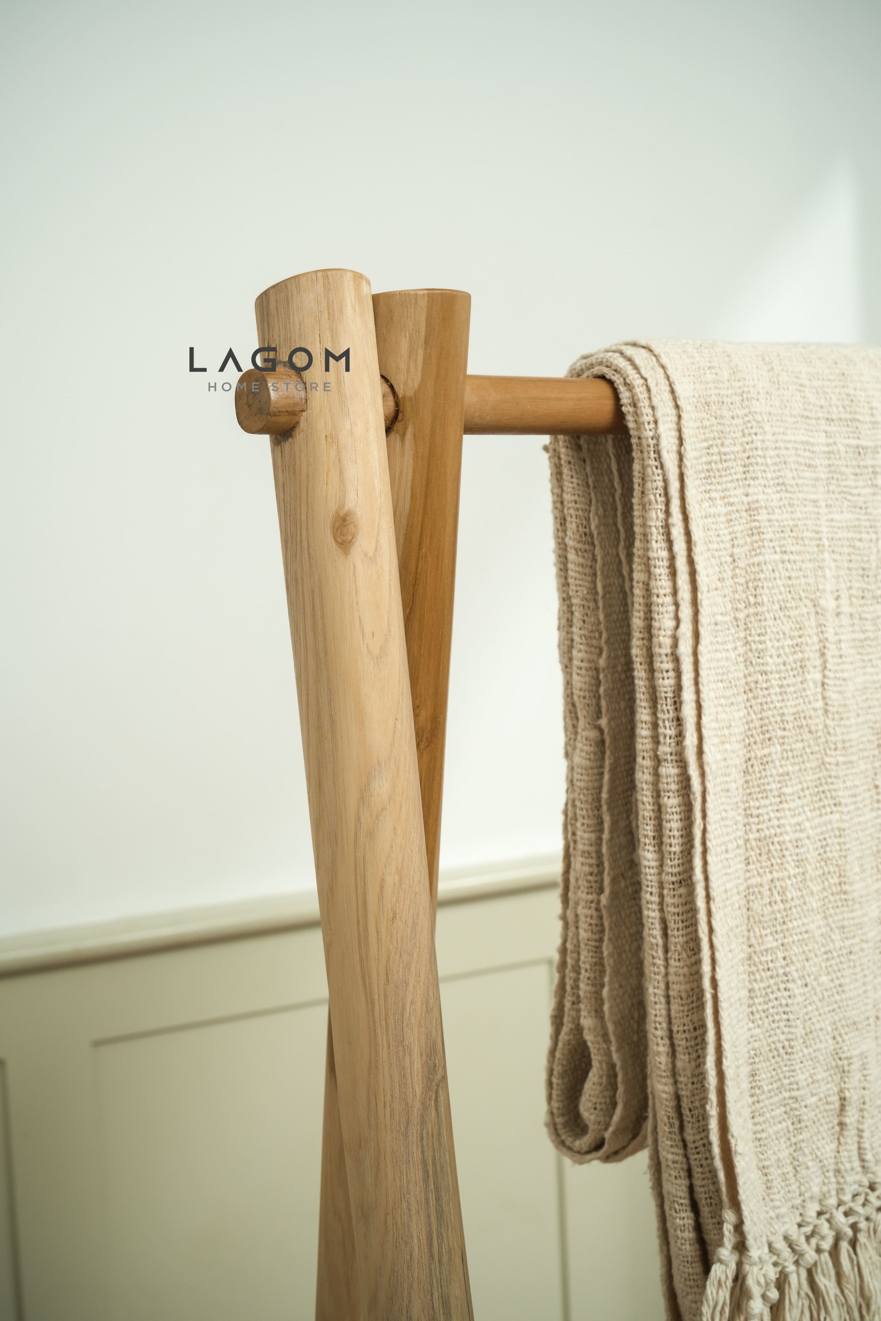 Gantungan Baju Kayu Jati 2 Rak: Elegan Indoor & Outdoor Standing Coat Hanger Lagom Home Store Jati Furnitur Teak Furniture Jakarta