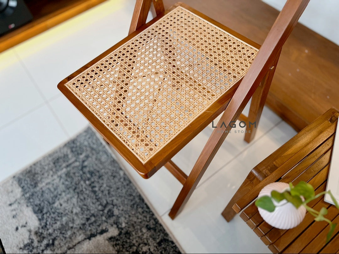 Kursi Lipat Kayu Jati dan Rotan dengan Sandaran yang Dapat Disesuaikan Chair Lagom Home Store Jati Furnitur Teak Furniture Jakarta