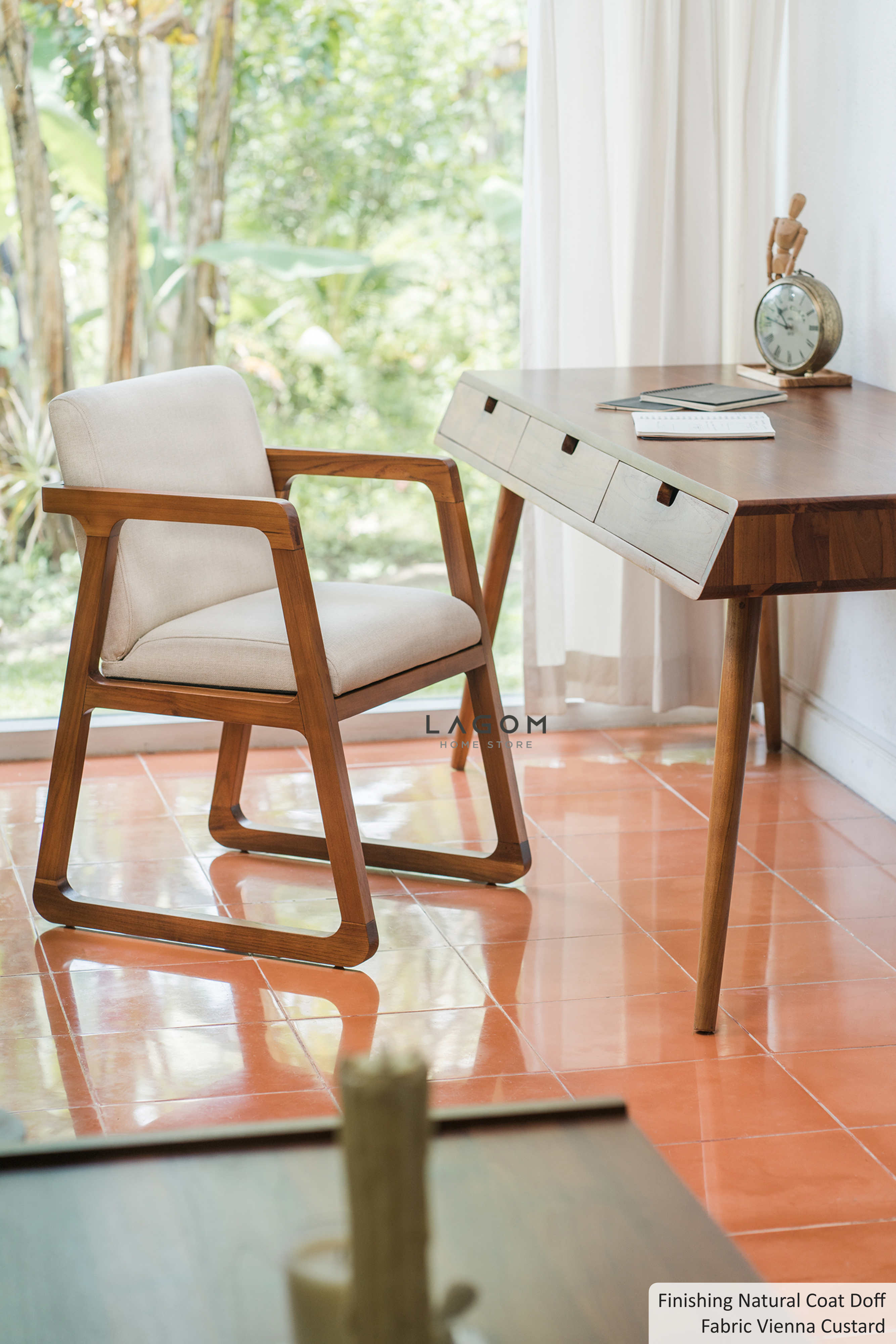 Kursi Makan dan Kerja dari Kayu Jati dengan Premium Cushion Office Seating Lagom Home Store Jati Furnitur Teak Furniture Jakarta