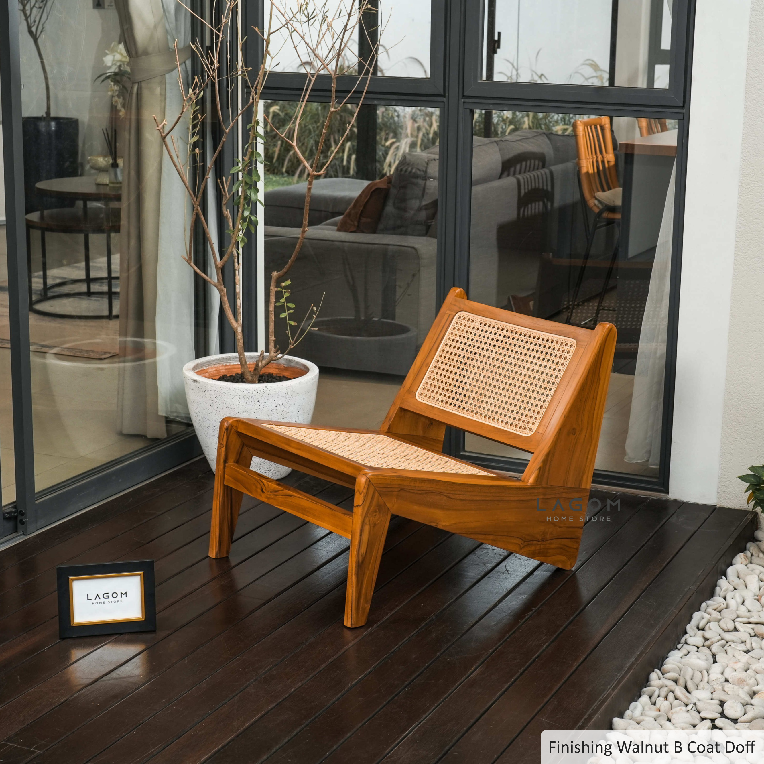 Kursi Santai Indoor/Semi-Outdoor dari Kayu Jati dan Rotan Chair Lagom Home Store Jati Furnitur Teak Furniture Jakarta