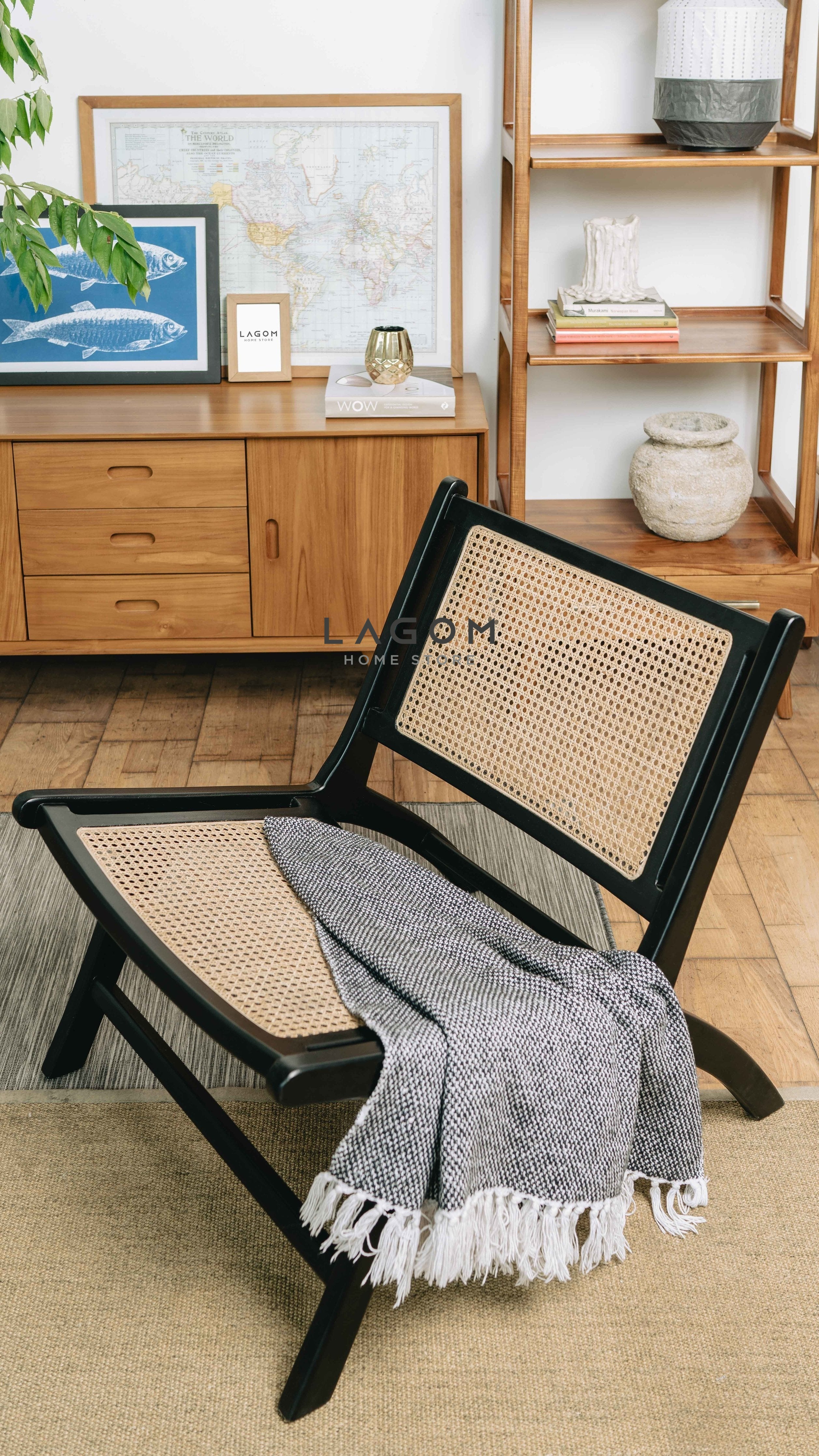 Kursi Santai Unik dari Rotan dan Kayu Jati Chair Lagom Home Store Jati Furnitur Teak Furniture Jakarta