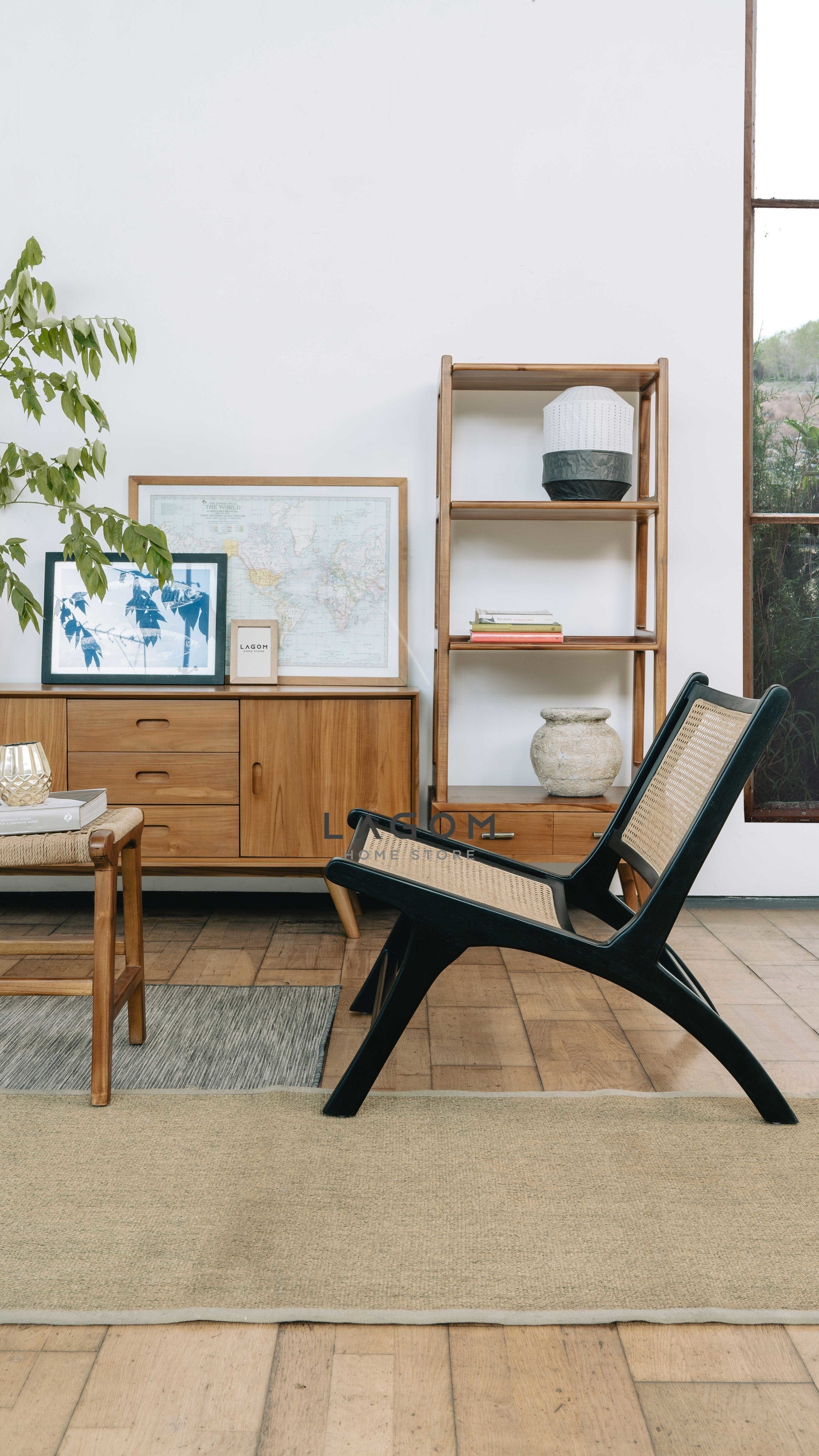 Kursi Santai Unik dari Rotan dan Kayu Jati Chair Lagom Home Store Jati Furnitur Teak Furniture Jakarta