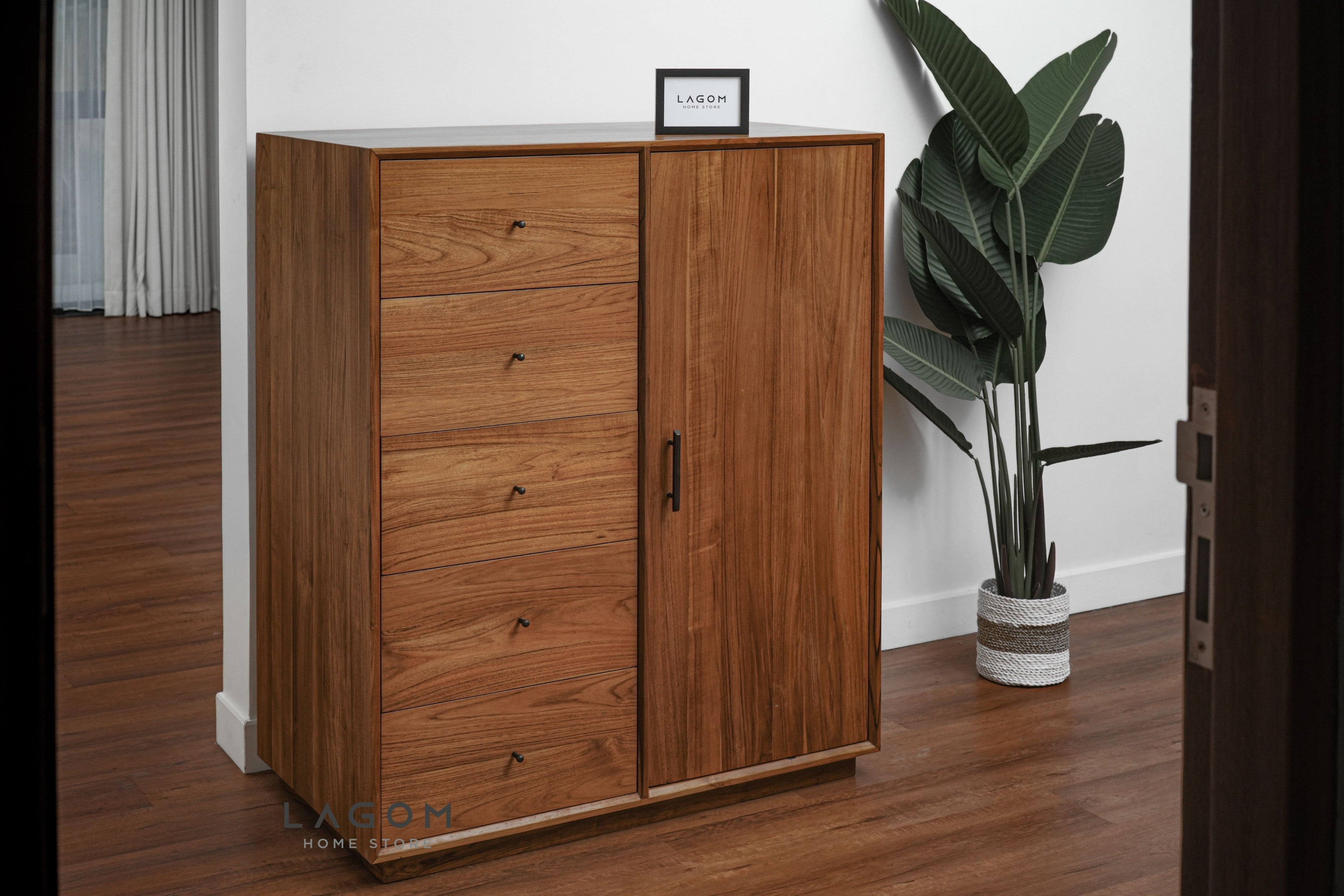 Lemari Pakaian Montessori Kayu Jati Wardrobe Lagom Home Store Jati Furnitur Teak Furniture Jakarta