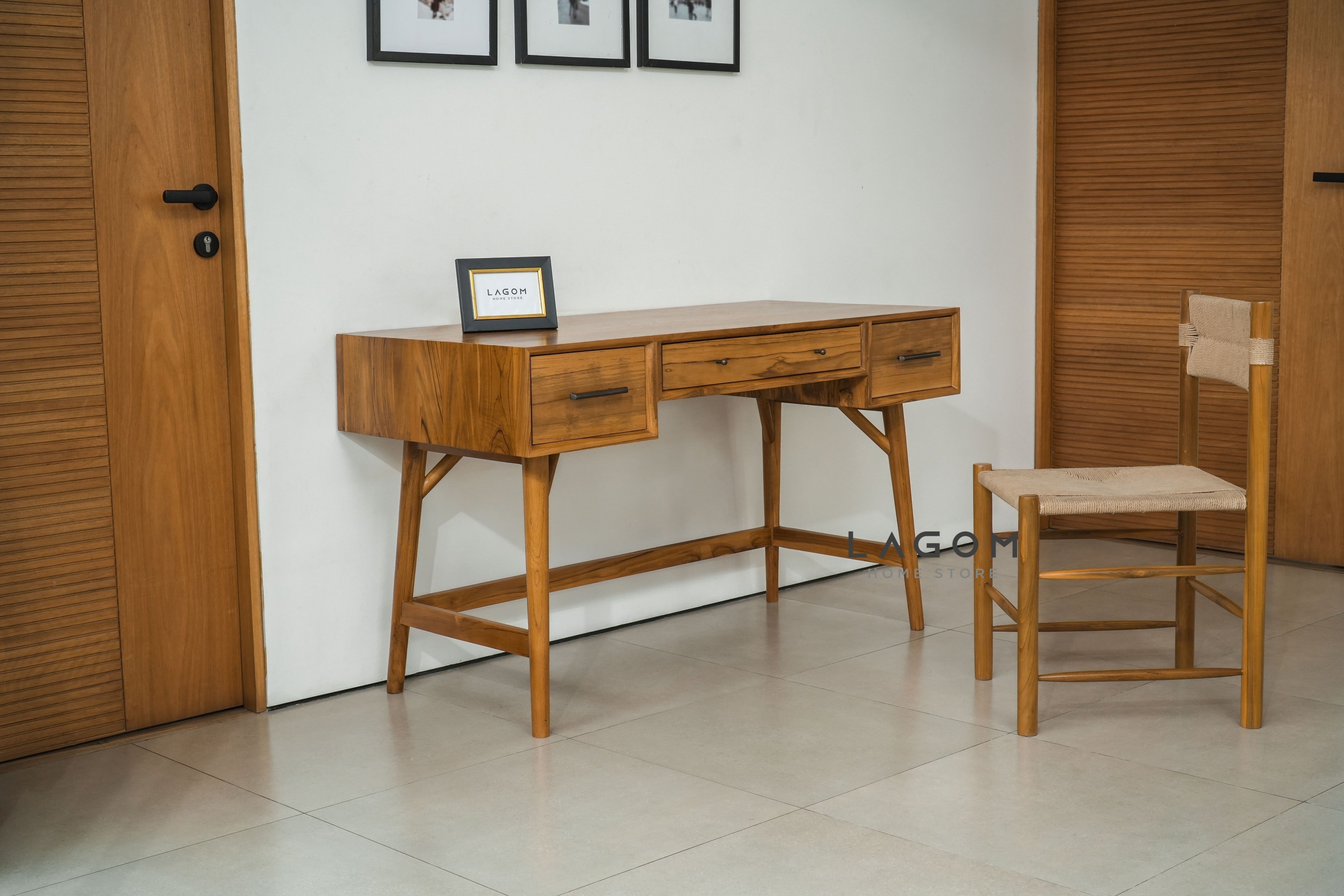 Meja Kerja 3 Laci dari Kayu Jati Solid Desk Lagom Home Store Jati Furnitur Teak Furniture Jakarta