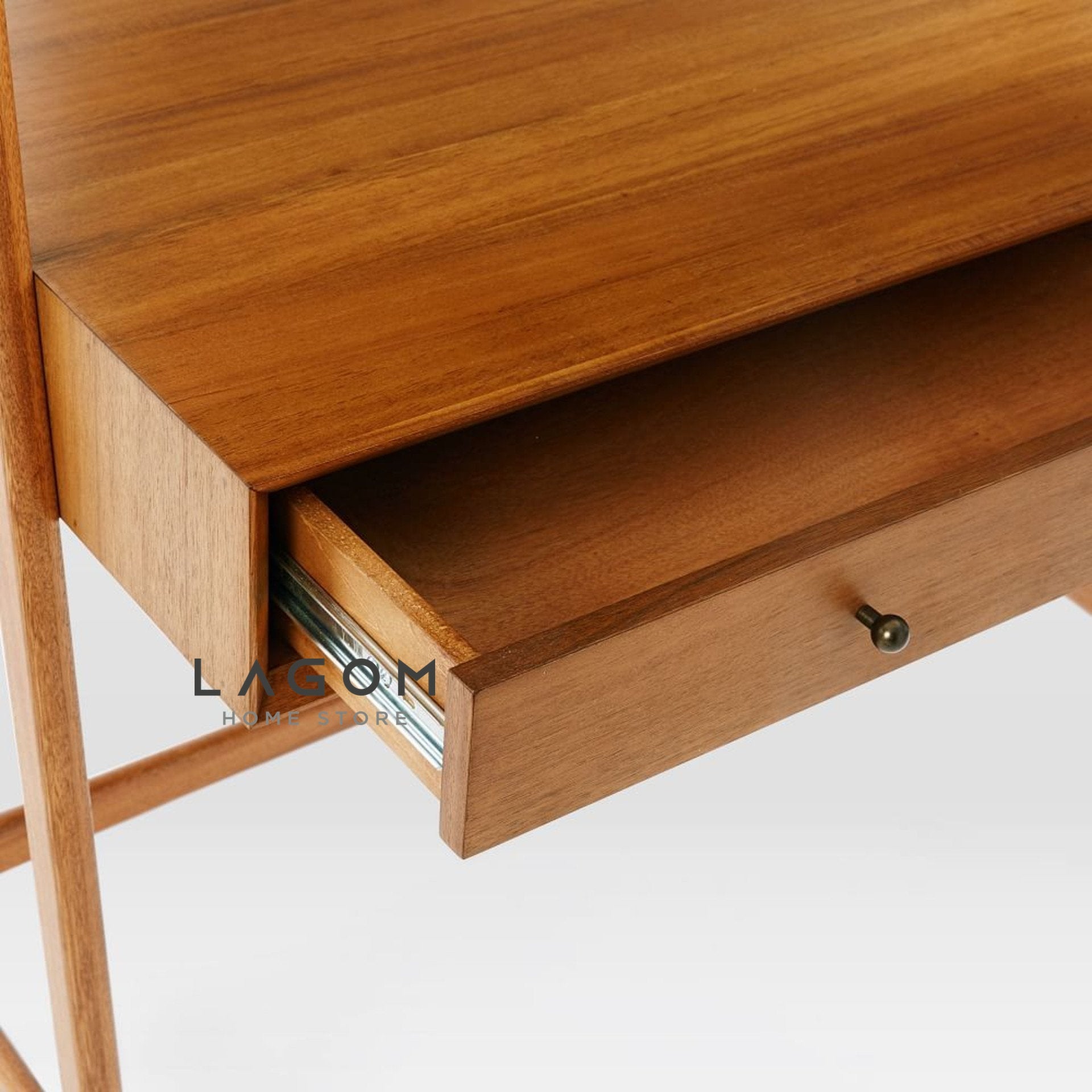 Meja Kerja dengan Banyak Penyimpanan dari Kayu Jati Desk Lagom Home Store Jati Furnitur Teak Furniture Jakarta