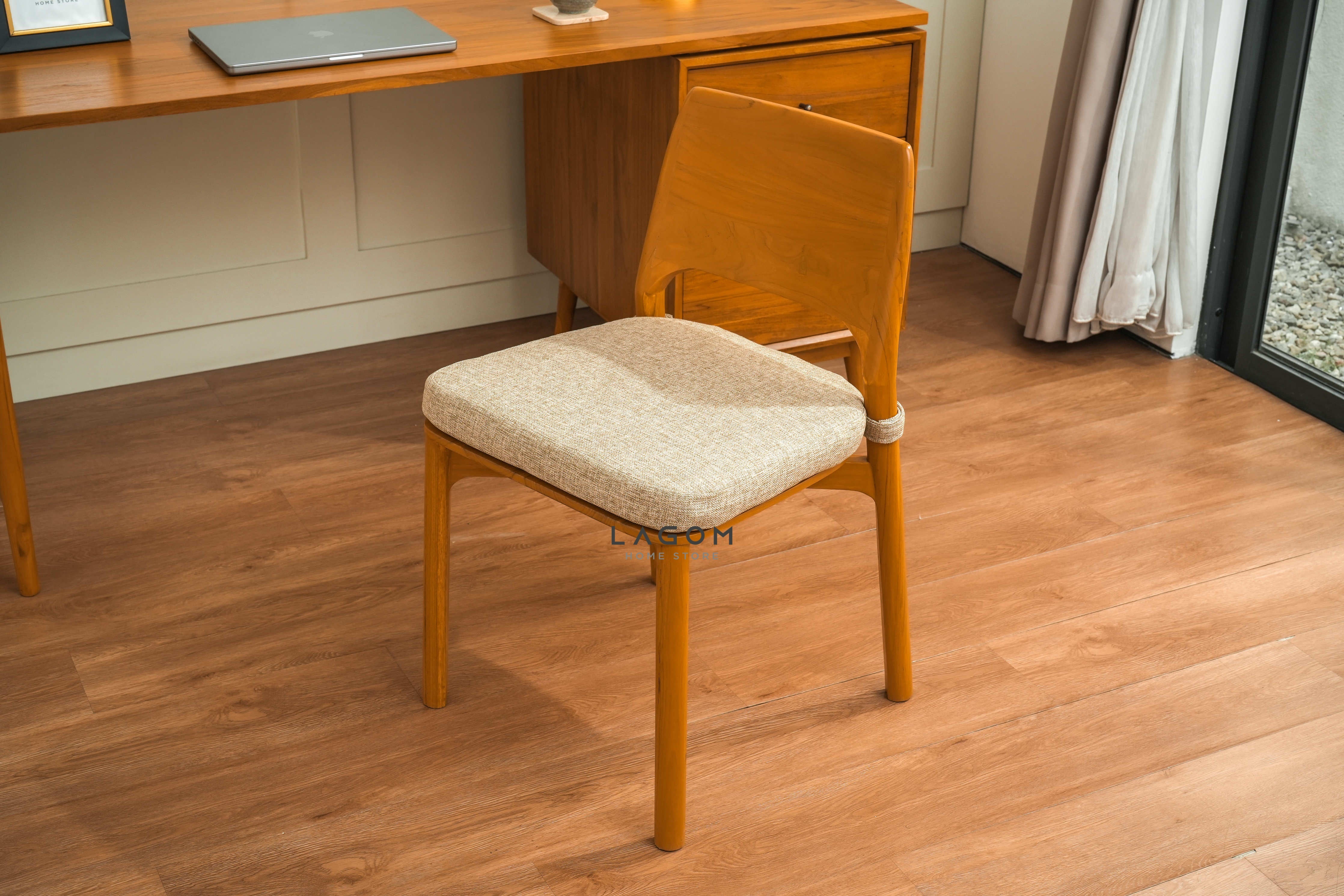 Meja Kerja Minimalis dengan 2 Laci dari Kayu Jati Solid Desk Lagom Home Store Jati Furnitur Teak Furniture Jakarta