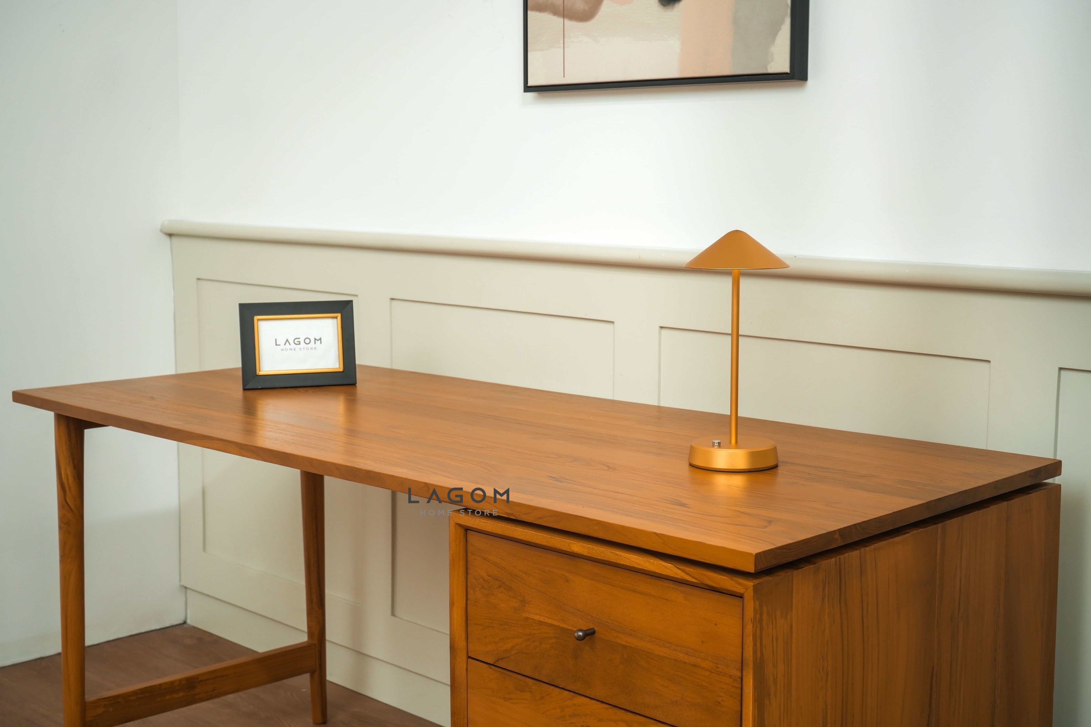 Meja Kerja Minimalis dengan 2 Laci dari Kayu Jati Solid Desk Lagom Home Store Jati Furnitur Teak Furniture Jakarta