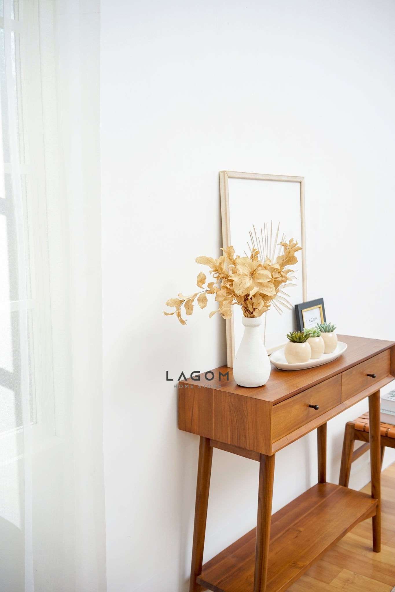 Meja Konsol Dua Laci dan Ambalan dari Kayu Jati Solid Console Table Lagom Home Store Jati Furnitur Teak Furniture Jakarta