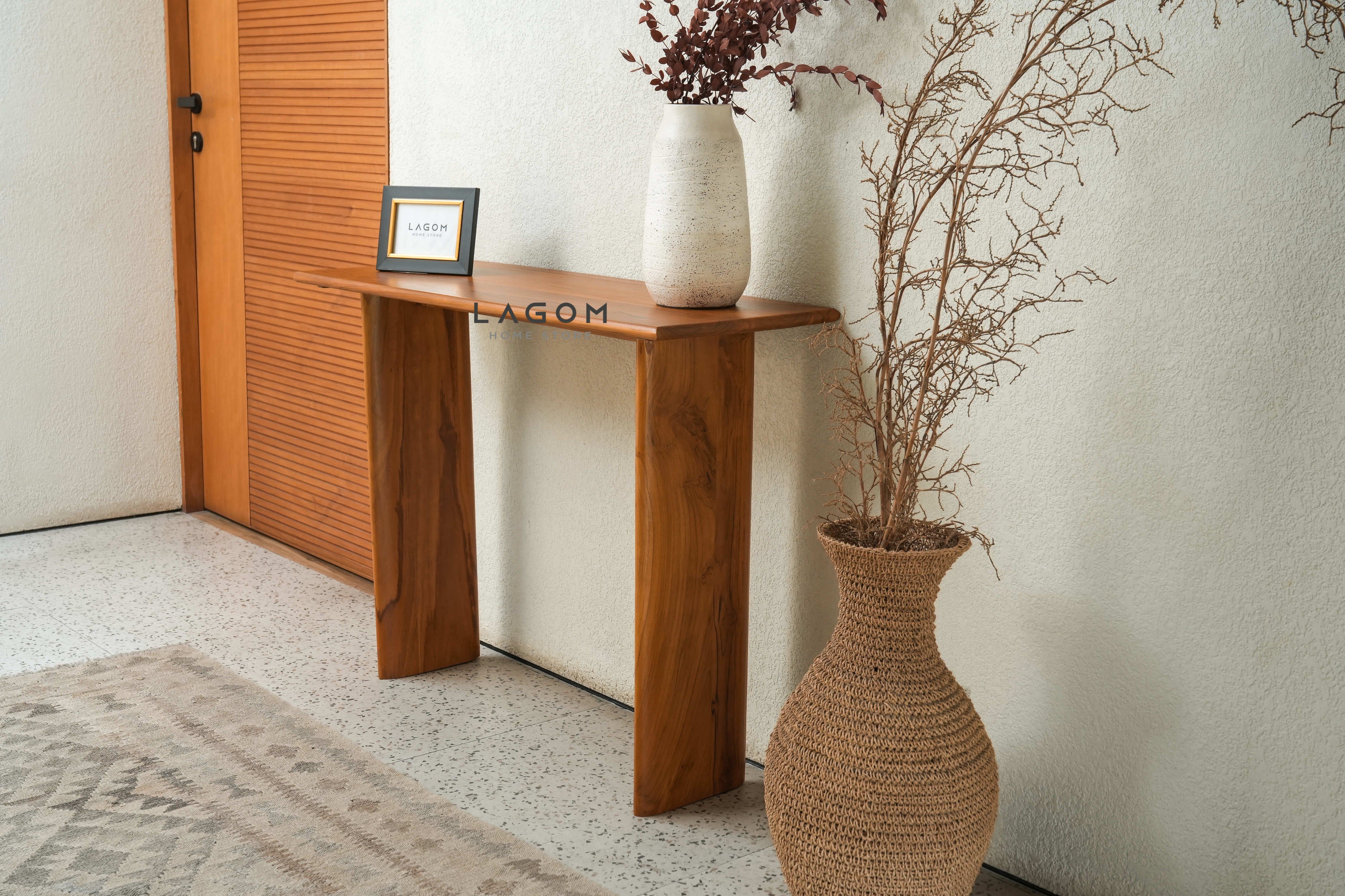 Meja Konsol Minimalis Jati dengan Kaki Unik Console Table Lagom Home Store Jati Furnitur Teak Furniture Jakarta