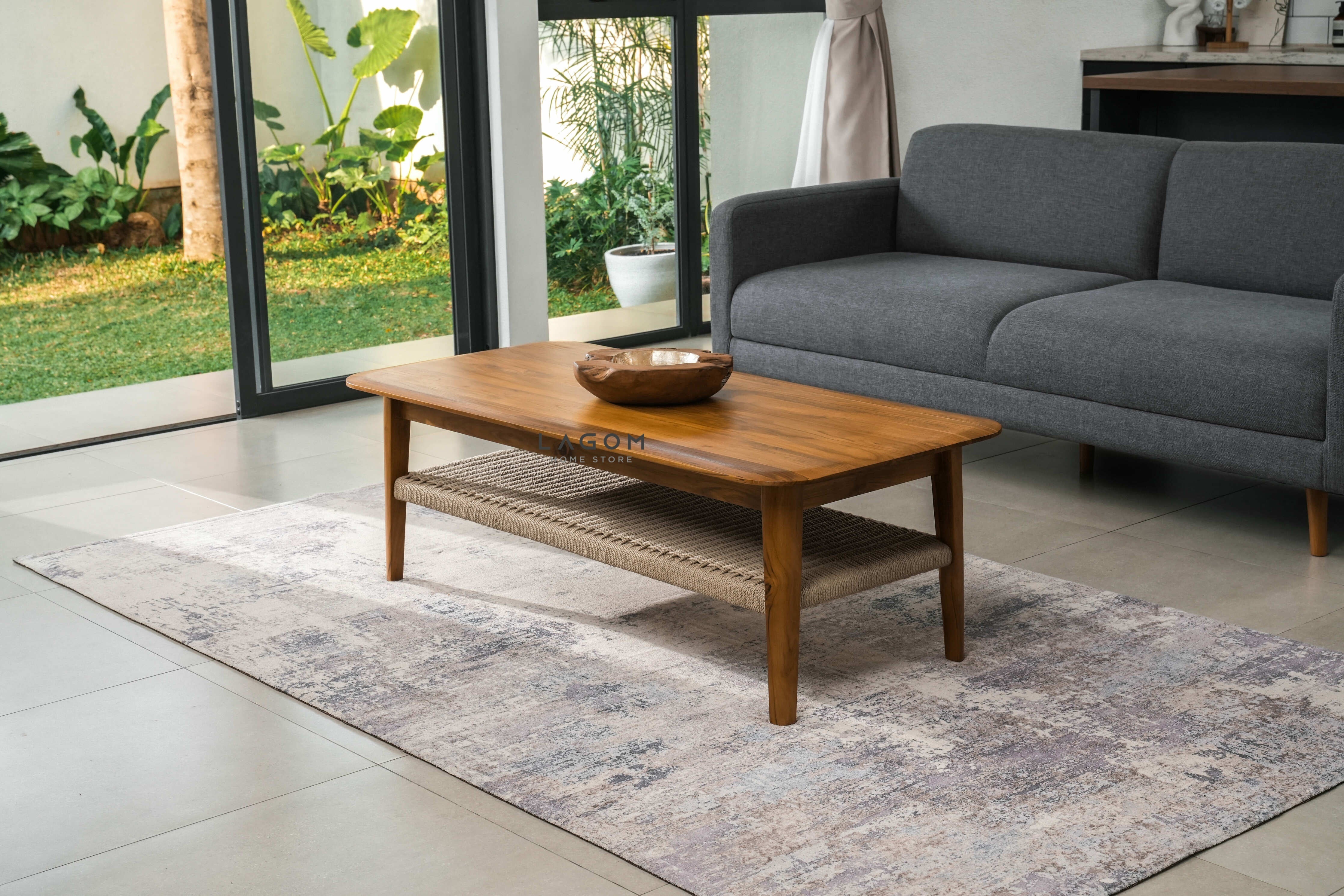 Meja Kopi Kayu Jati dengan Ambalan Bentuk Persegi Panjang Coffee Table Lagom Home Store Jati Furnitur Teak Furniture Jakarta