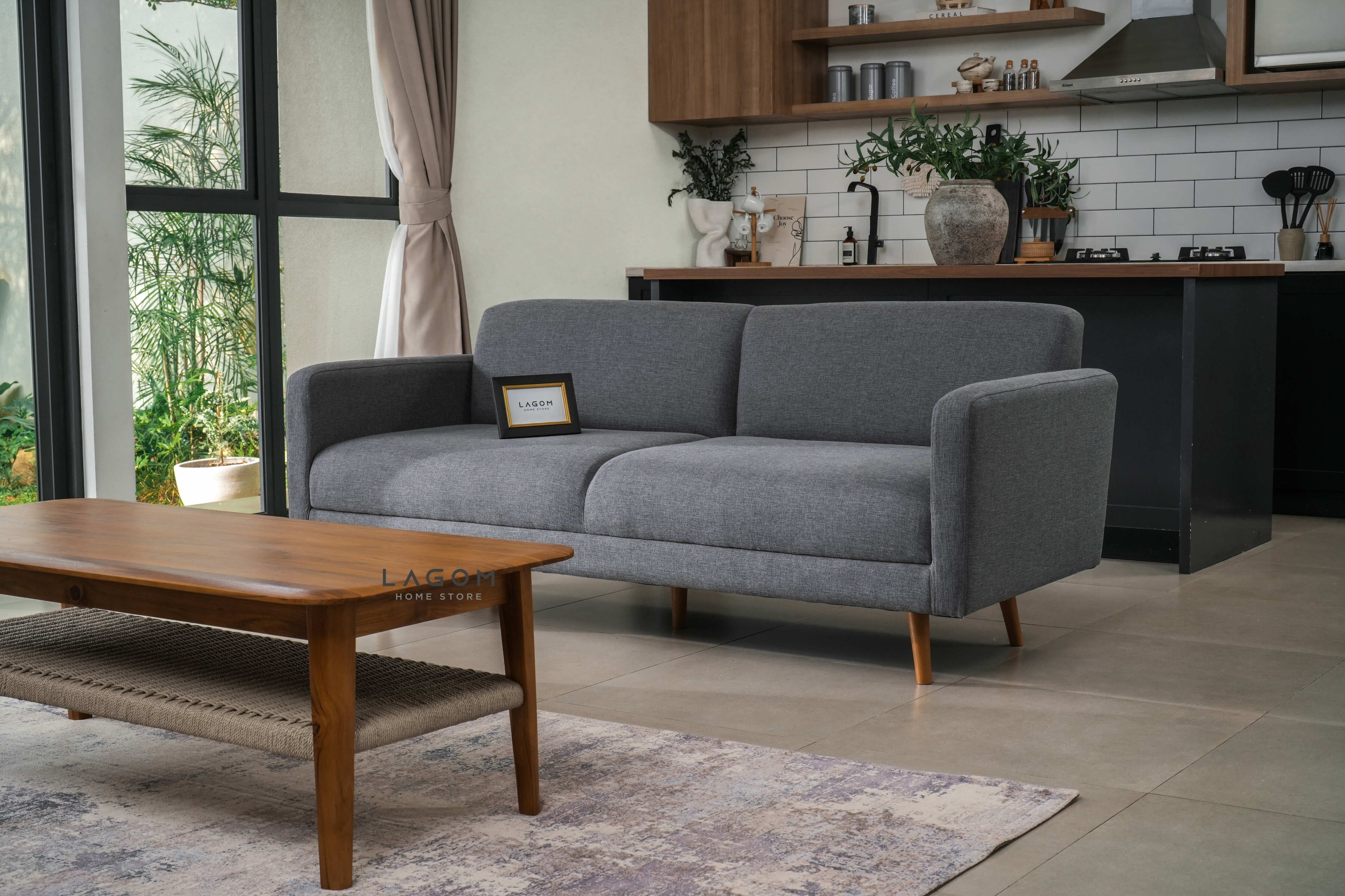 Meja Kopi Kayu Jati dengan Ambalan Bentuk Persegi Panjang Coffee Table Lagom Home Store Jati Furnitur Teak Furniture Jakarta