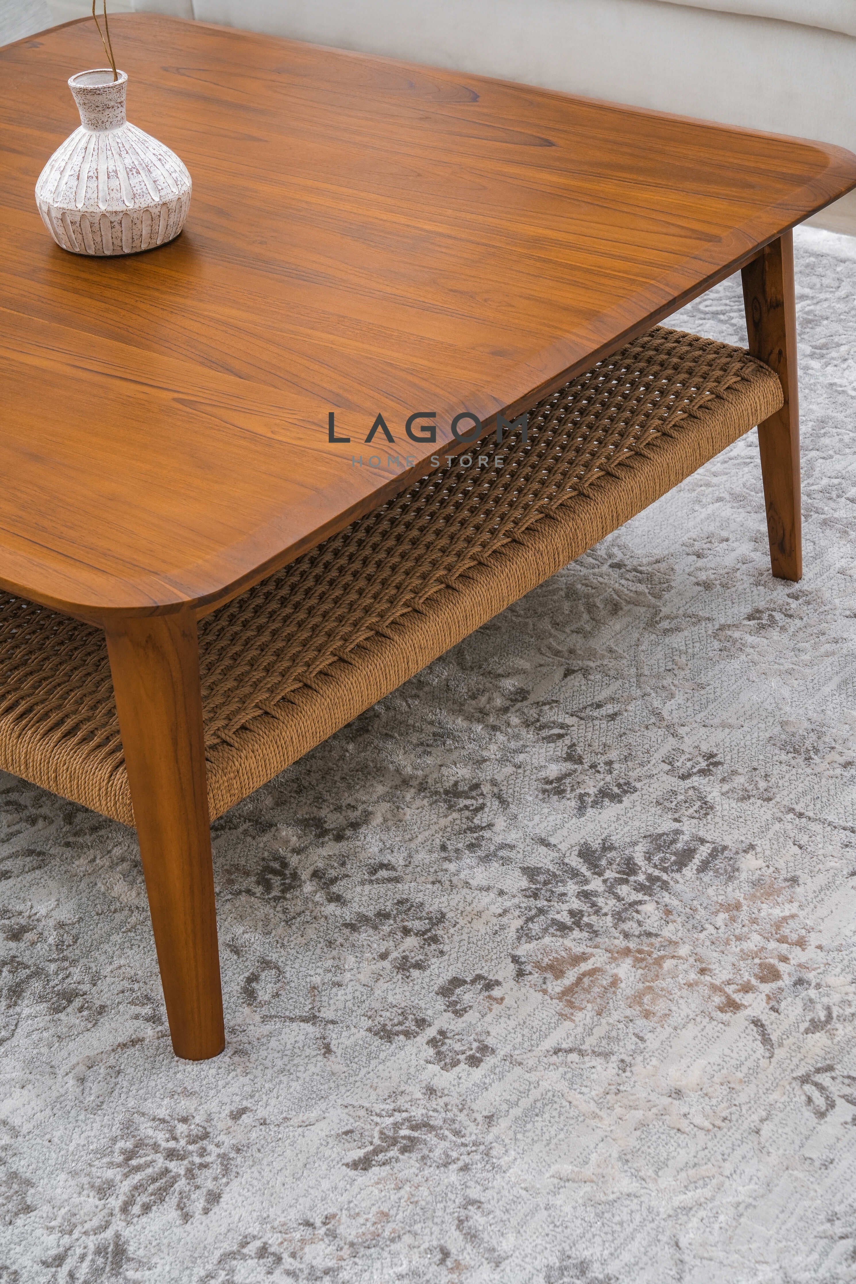 Meja Kopi Ruang Tamu dari Kayu Jati Bentuk Persegi Coffee Table Lagom Home Store Jati Furnitur Teak Furniture Jakarta