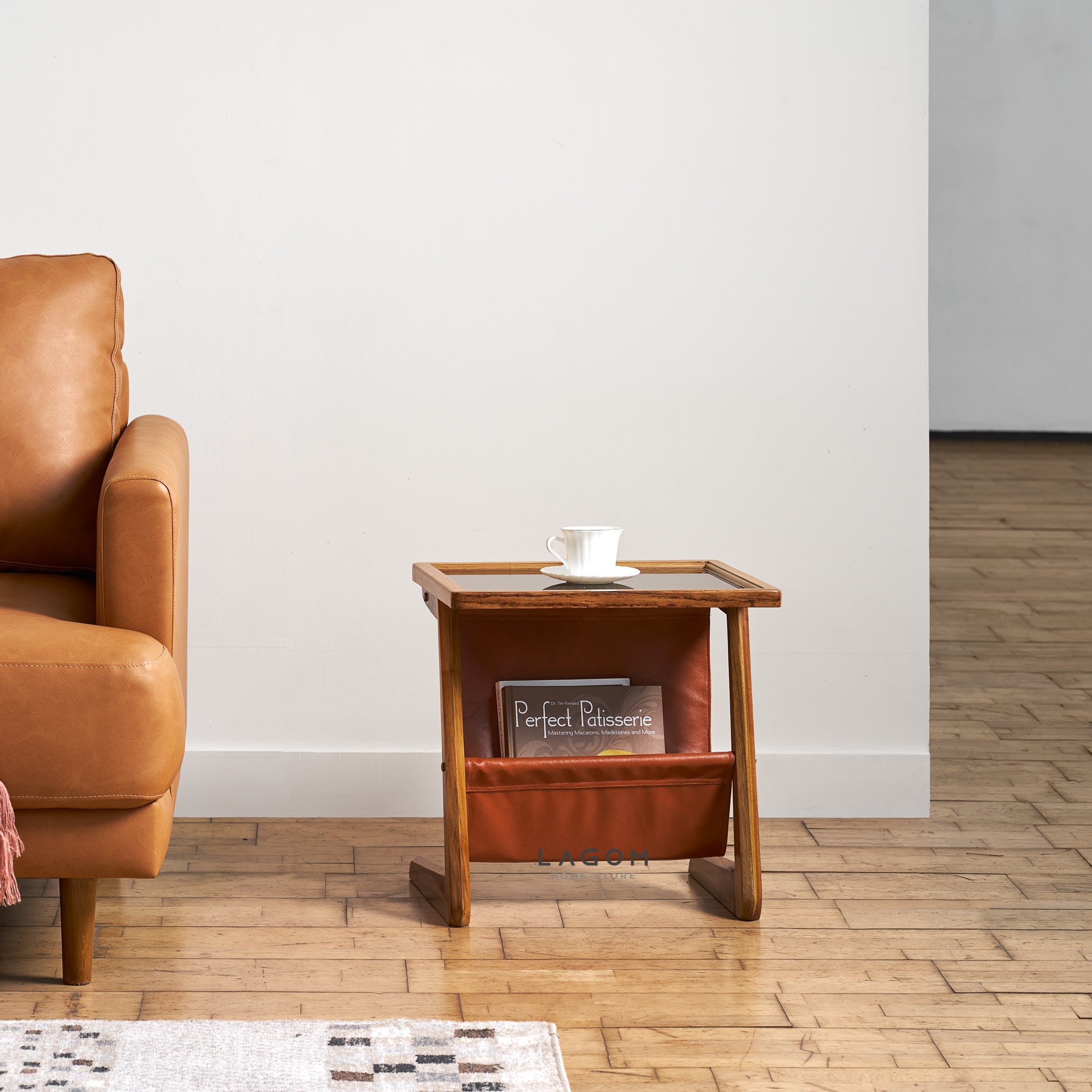 Meja Samping dari Kayu Jati dan Faux Leather Side Table Lagom Home Store Jati Furnitur Teak Furniture Jakarta