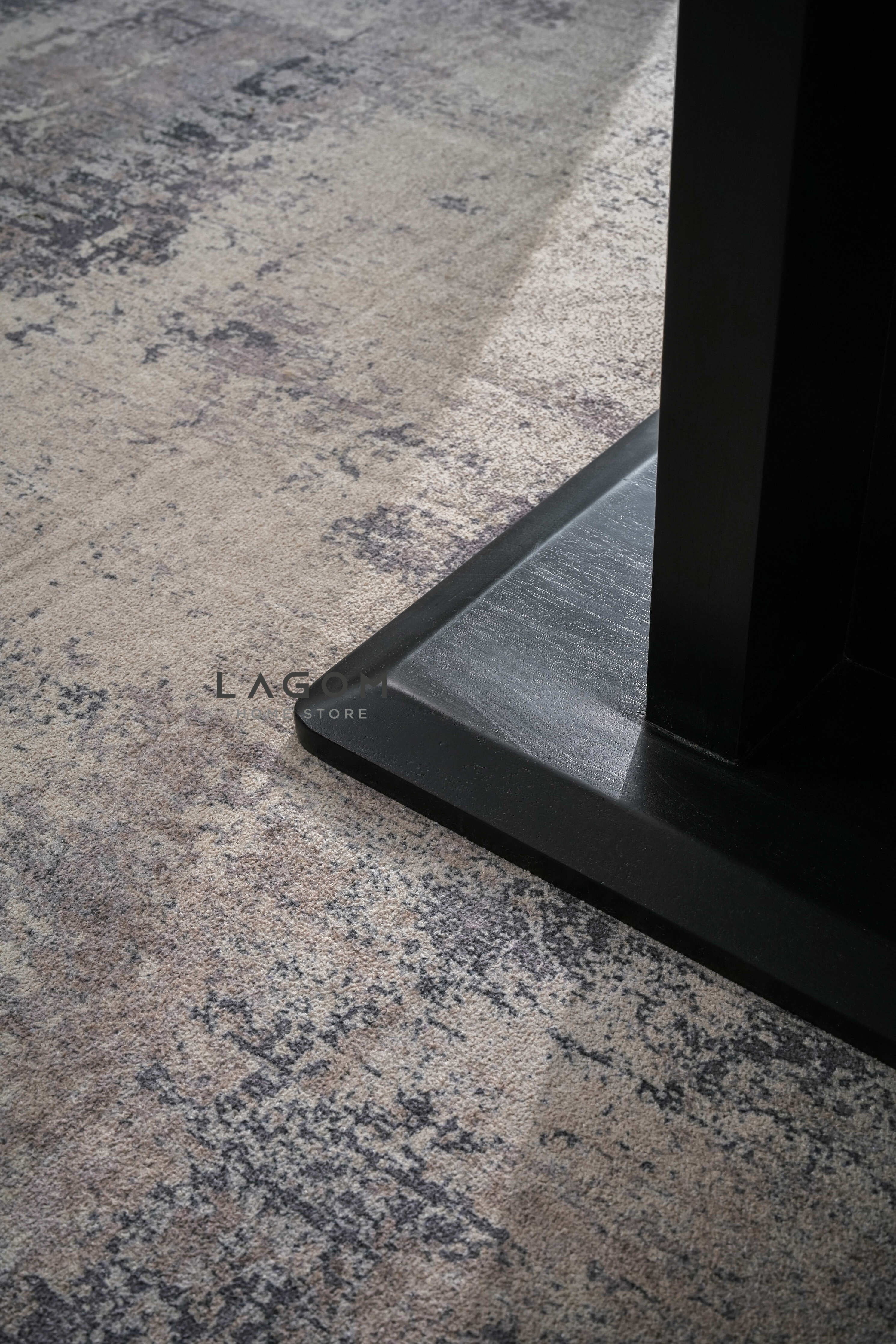 Meja Samping dengan Slot HP dan iPad dari Kayu Jati Side Table Lagom Home Store Jati Furnitur Teak Furniture Jakarta