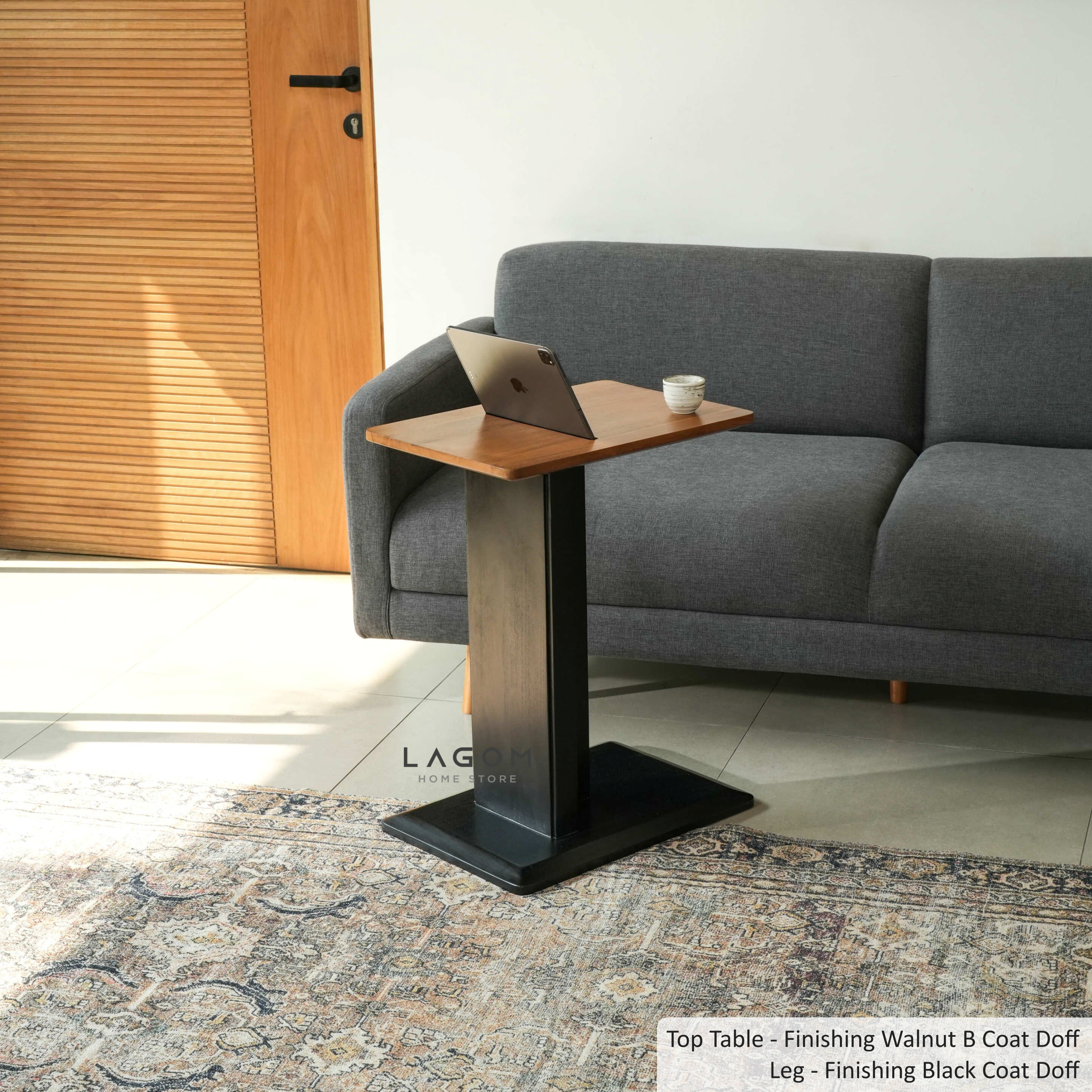 Meja Samping dengan Slot HP dan iPad dari Kayu Jati Side Table Lagom Home Store Jati Furnitur Teak Furniture Jakarta