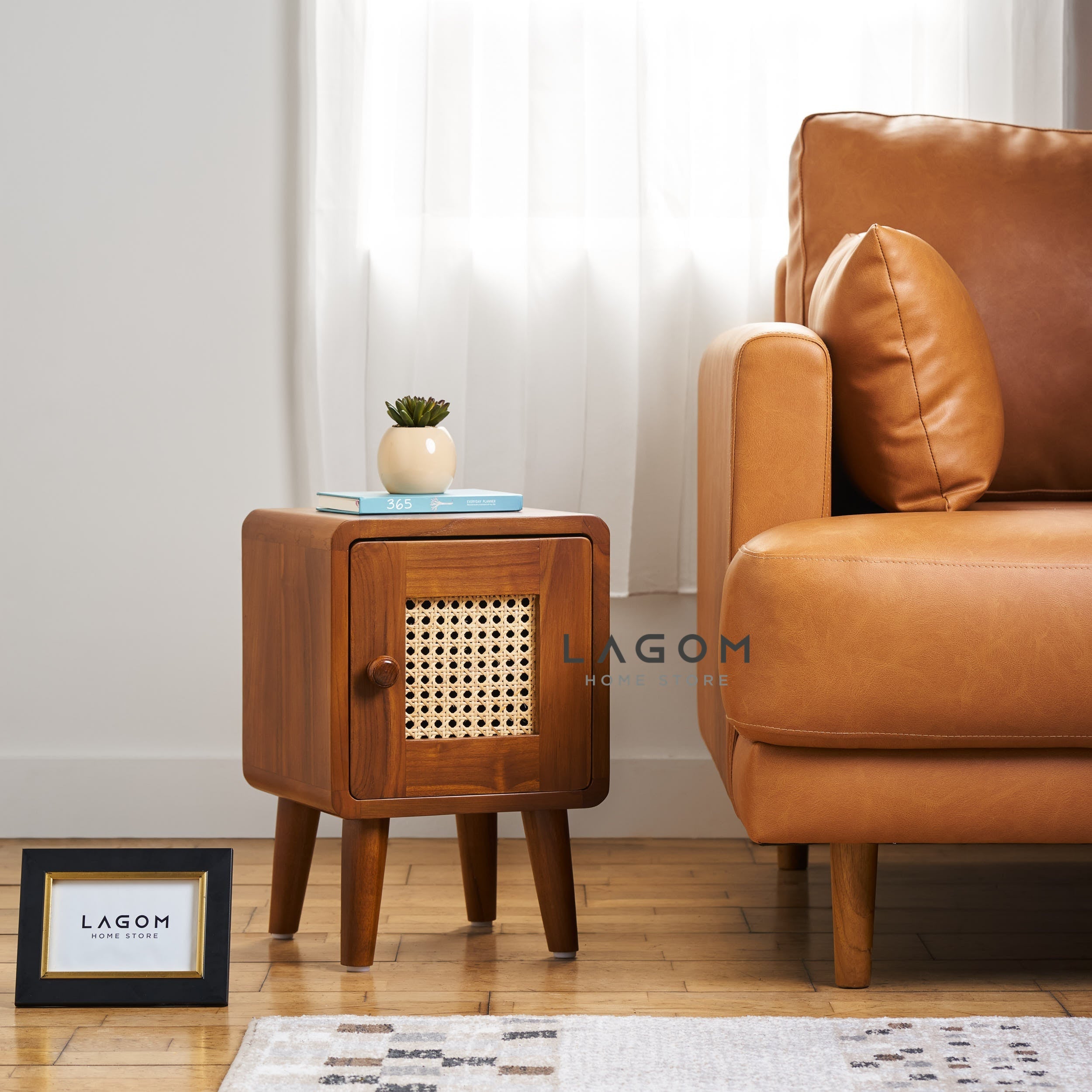 Meja Samping Kayu Jati dengan Pintu Rotan Side Table Lagom Home Store Jati Furnitur Teak Furniture Jakarta