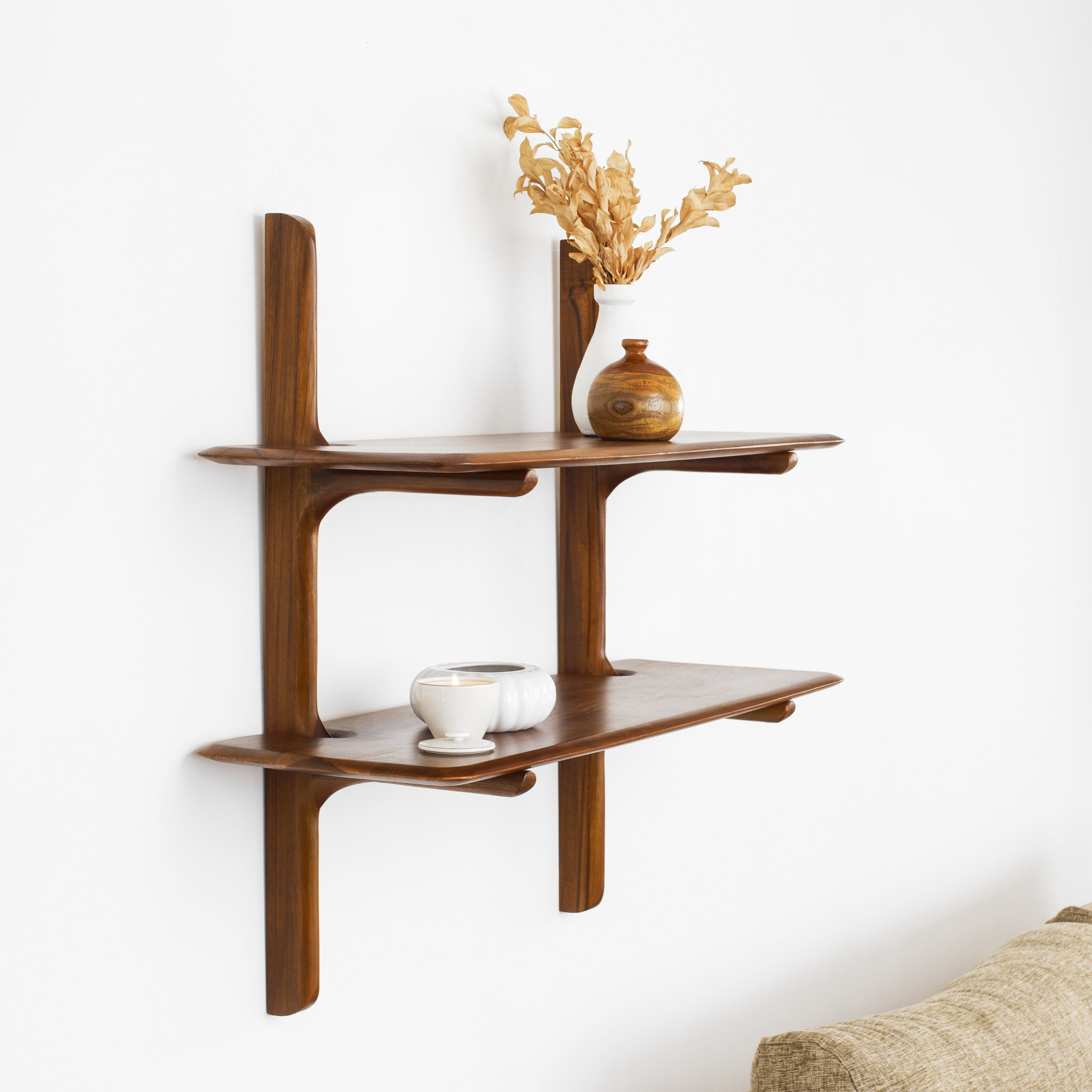 Rak Dinding Estetik dari Kayu Jati Solid Wall Shelves Lagom Home Store Jati Furnitur Teak Furniture Jakarta
