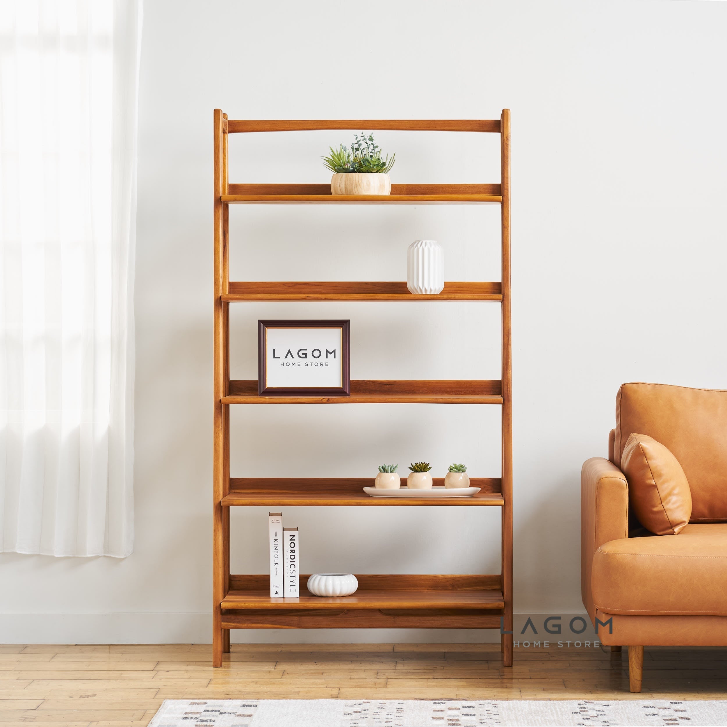 Rak Kayu Jati dengan 5 Ambalan Bookshelves Lagom Home Store Jati Furnitur Teak Furniture Jakarta