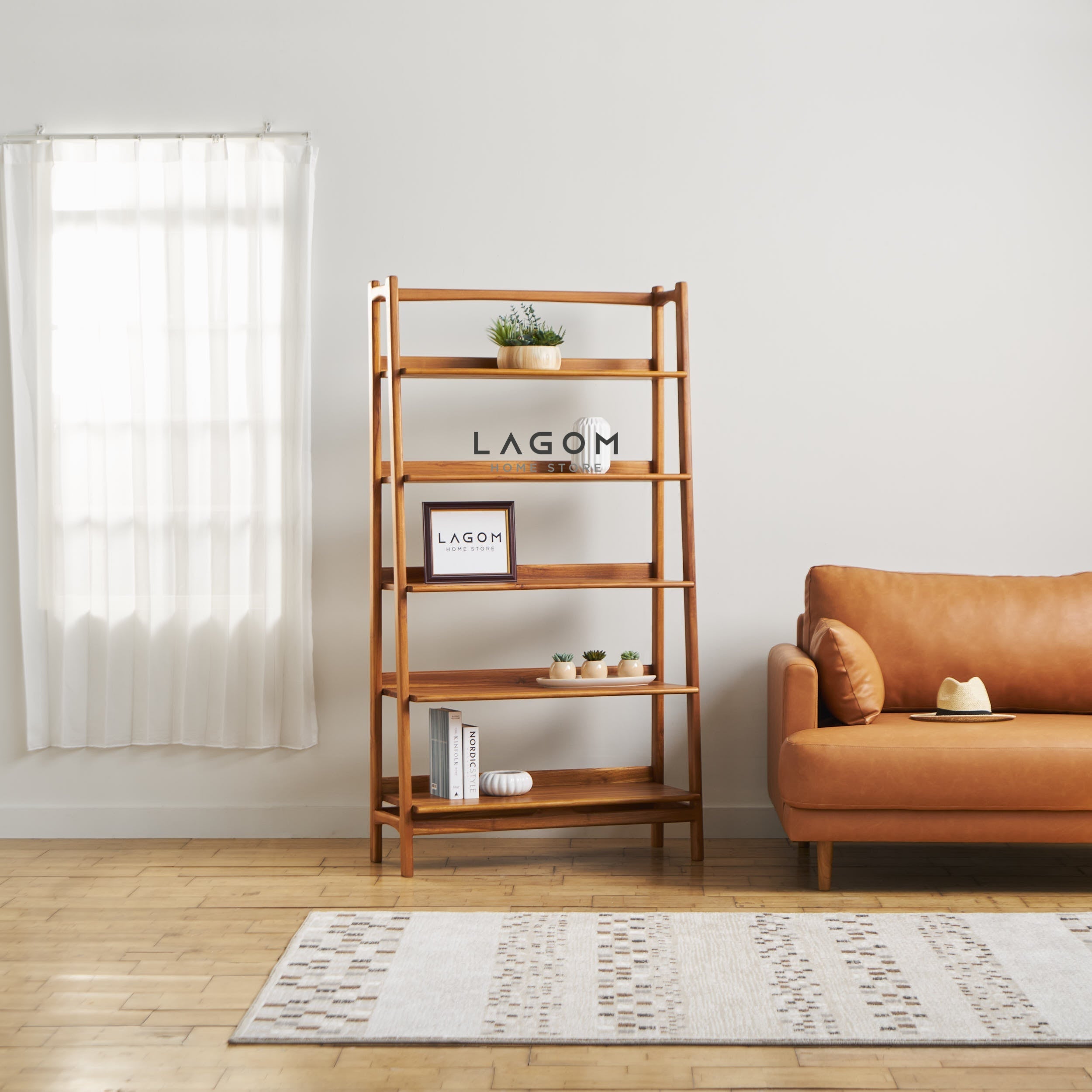 Rak Kayu Jati dengan 5 Ambalan Bookshelves Lagom Home Store Jati Furnitur Teak Furniture Jakarta