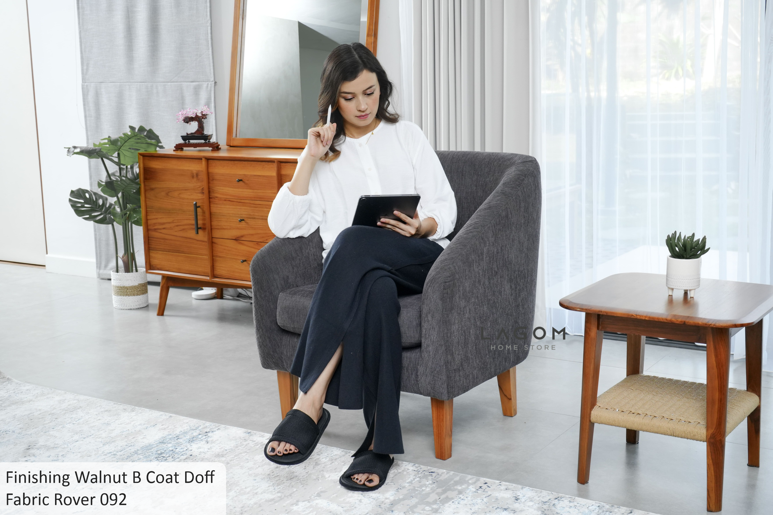 Single Sofa Premium dengan Frame Kayu Jati Sofa Lagom Home Store Jati Furnitur Teak Furniture Jakarta