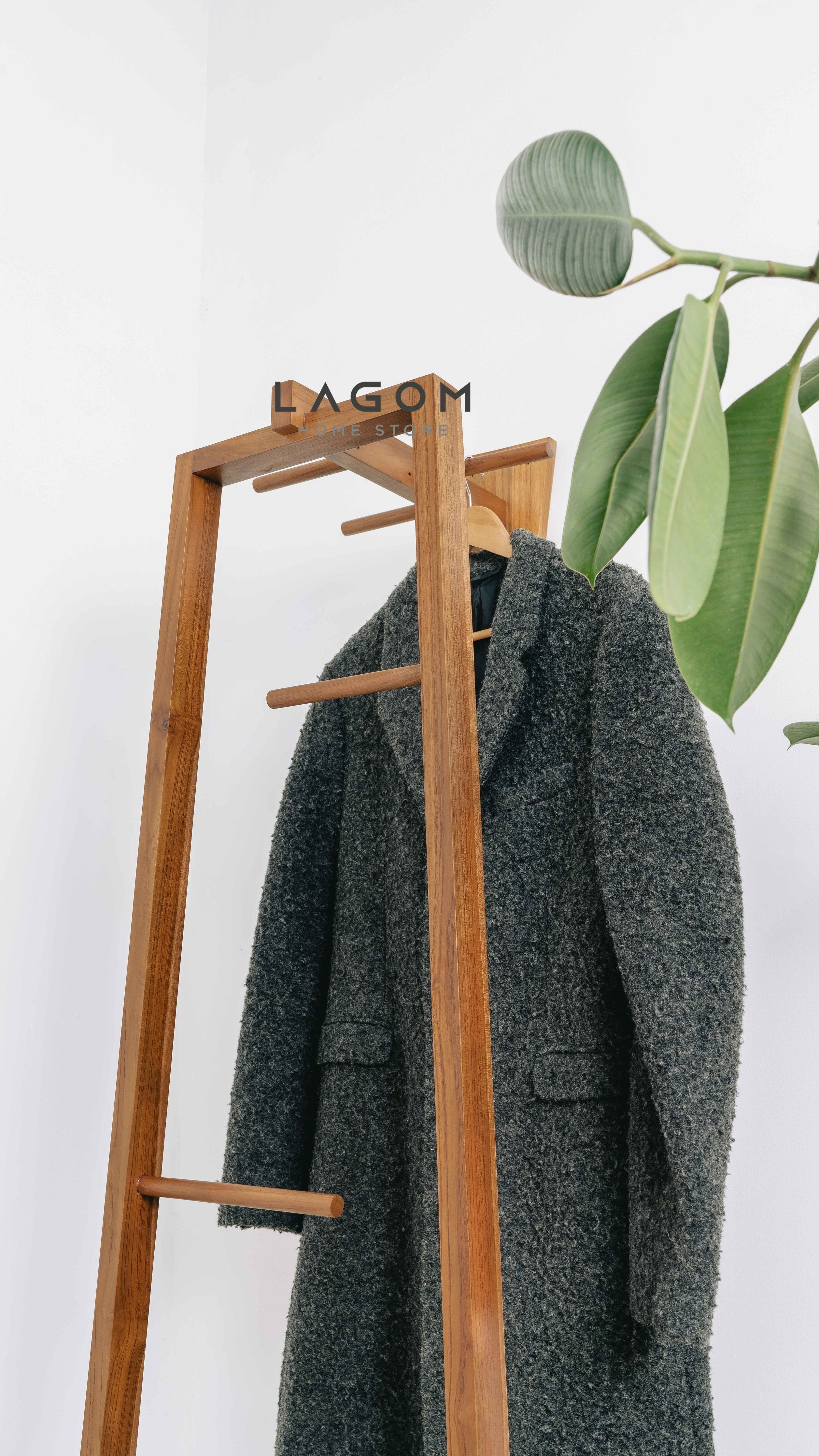 Standing Gantungan Baju & Tas Berdiri Kayu Jati Berkualitas Tinggi Standing Coat Hanger Lagom Home Store Jati Furnitur Teak Furniture Jakarta