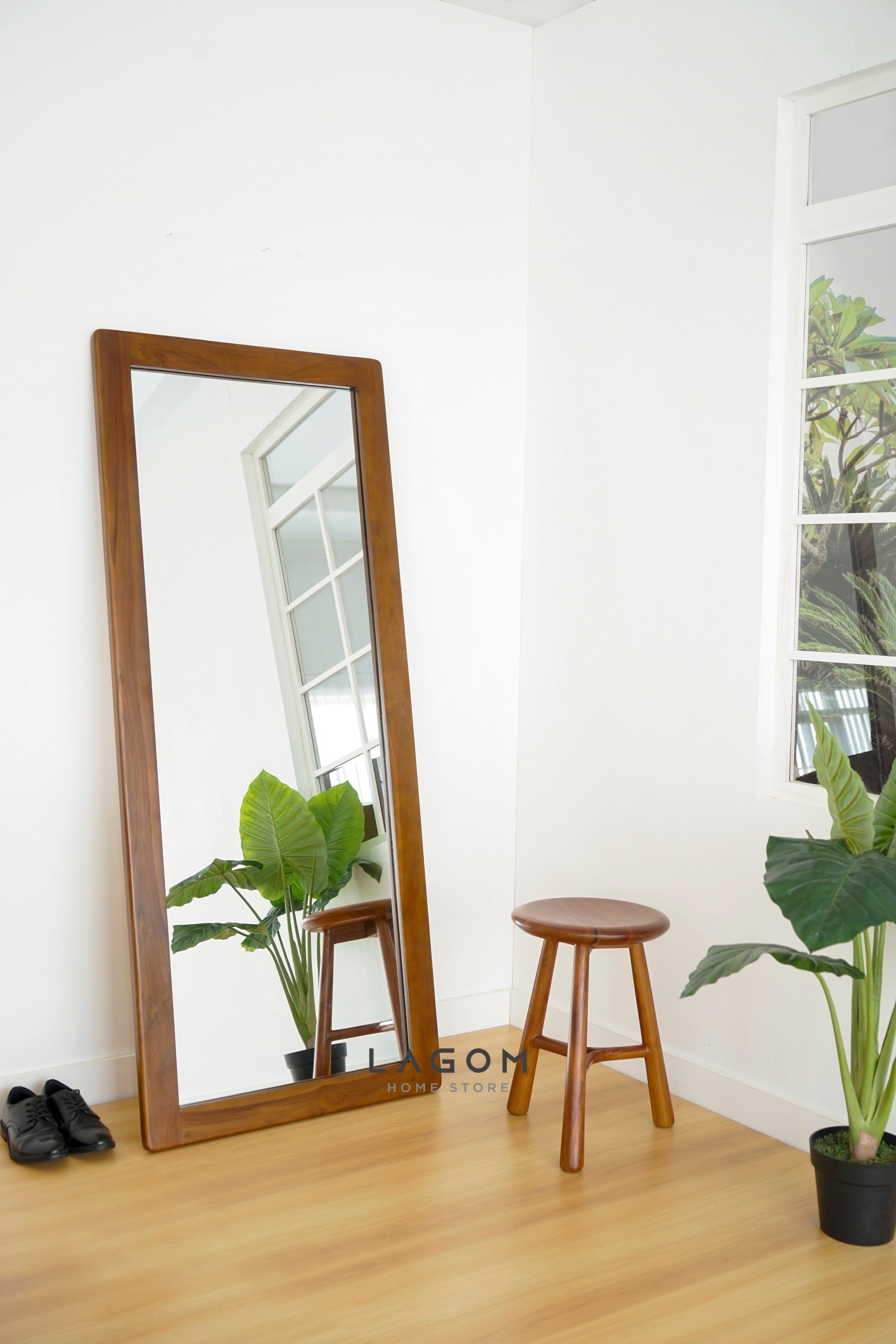 Standing Mirror dari Kayu Jati Solid - Tinggi 183 cm Mirror Lagom Home Store Jati Furnitur Teak Furniture Jakarta