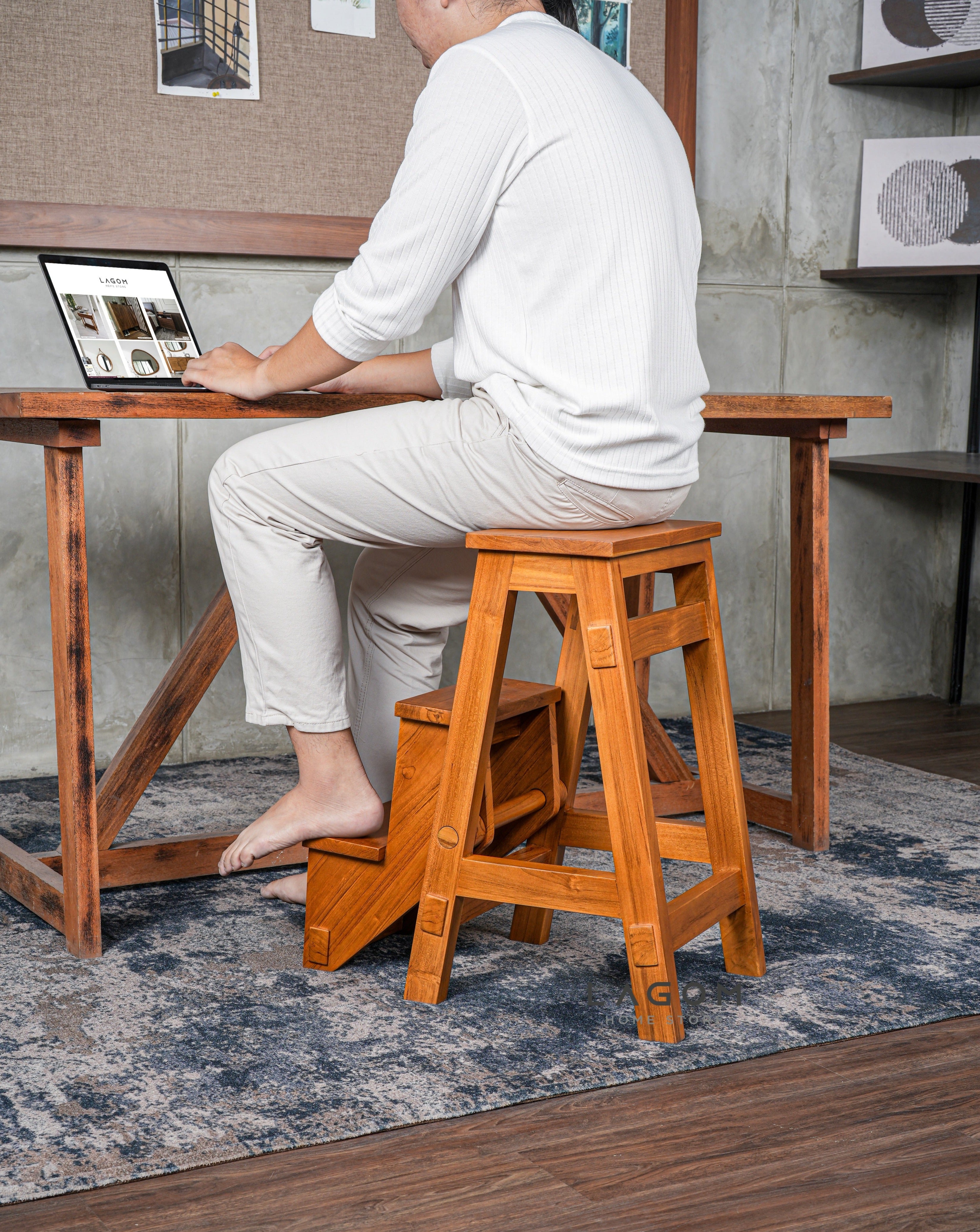 Step Stool Lipat/Kursi Bar dari Kayu Jati Solid Step Stool Lagom Home Store Jati Furnitur Teak Furniture Jakarta