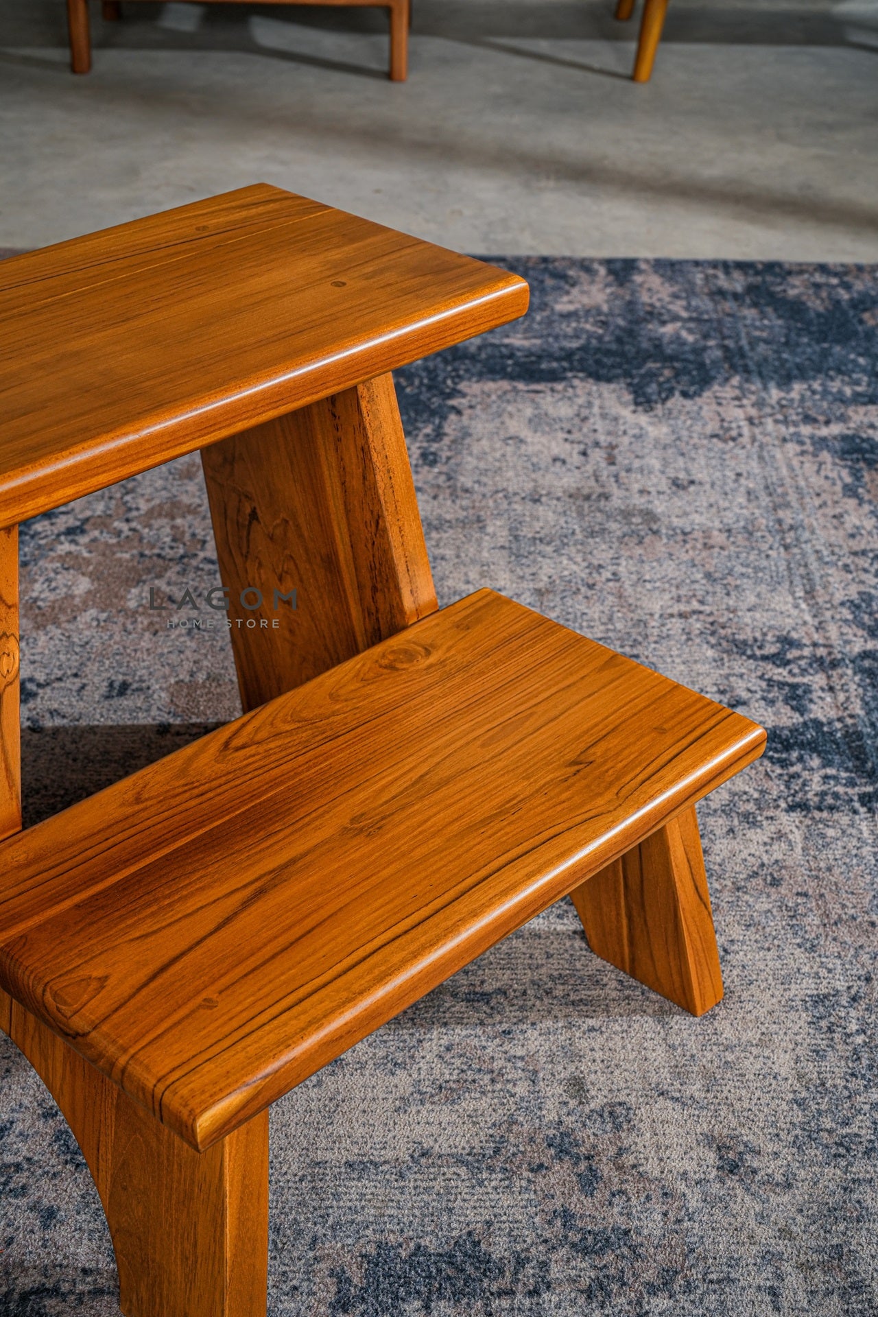 Step Stool Minimalis dari Kayu Jati Solid Step Stool Lagom Home Store Jati Furnitur Teak Furniture Jakarta