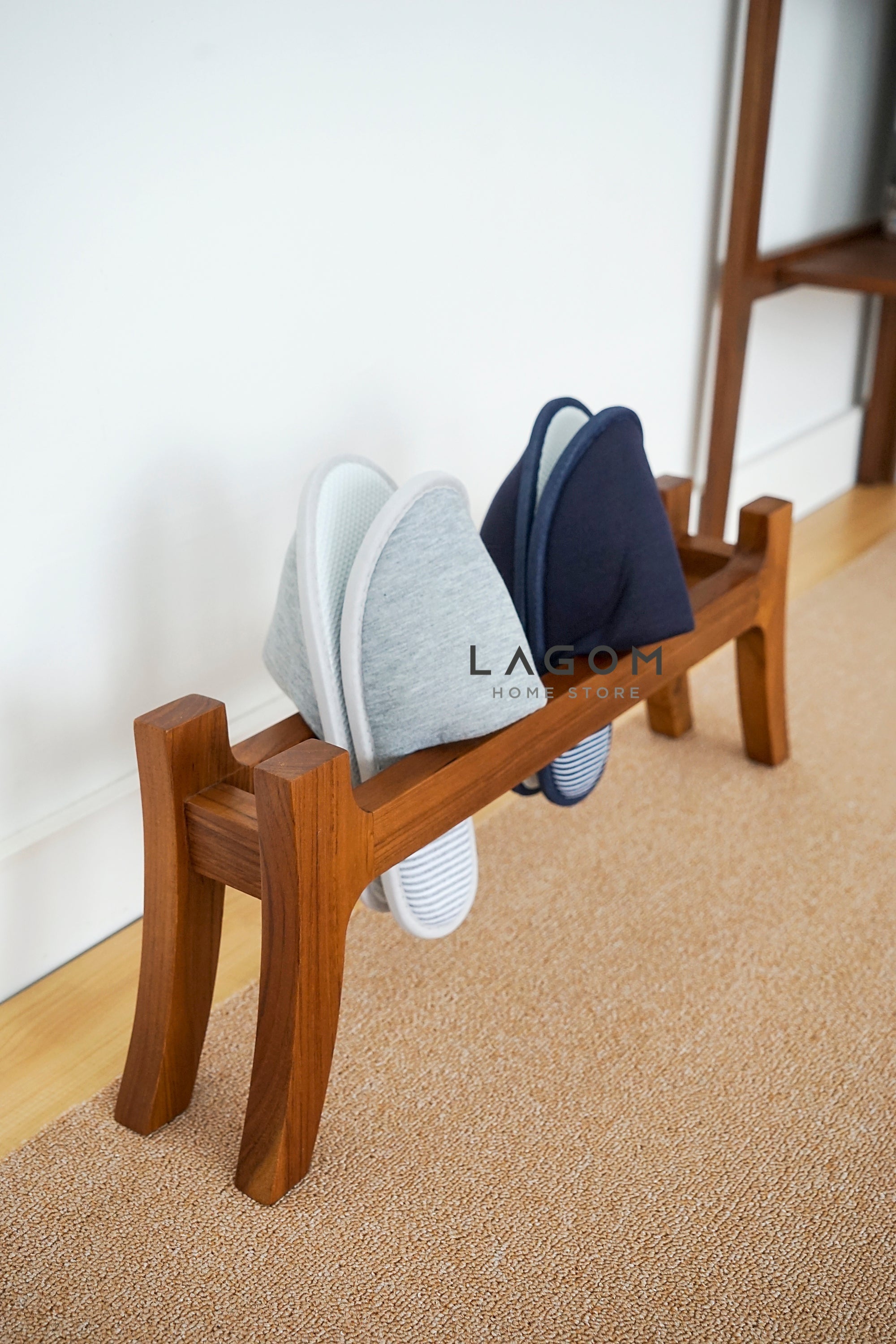 Tempat Sandal Unik dari Kayu Jati Solid Shoe Rack Lagom Home Store Jati Furnitur Teak Furniture Jakarta