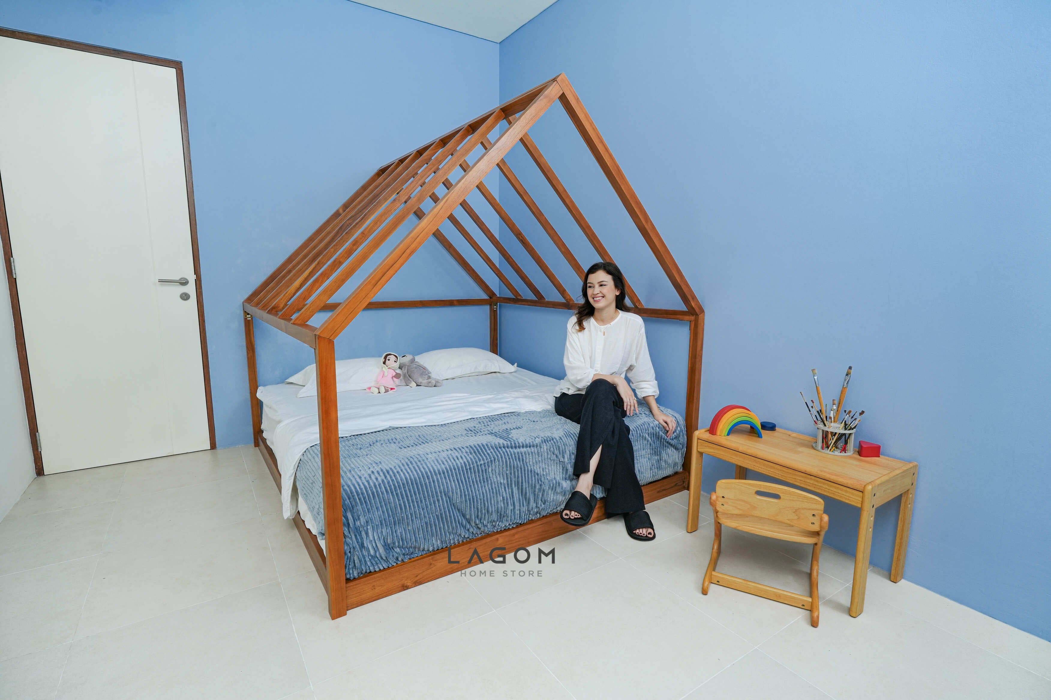 Tempat Tidur/House Bed/Montessori Bed Material Kayu Jati 191 cm x 211 cm x 188.3 cm (Mattress 180 cm x 200 cm) Bed Frame Lagom Home Store Jati Furnitur Teak Furniture Jakarta