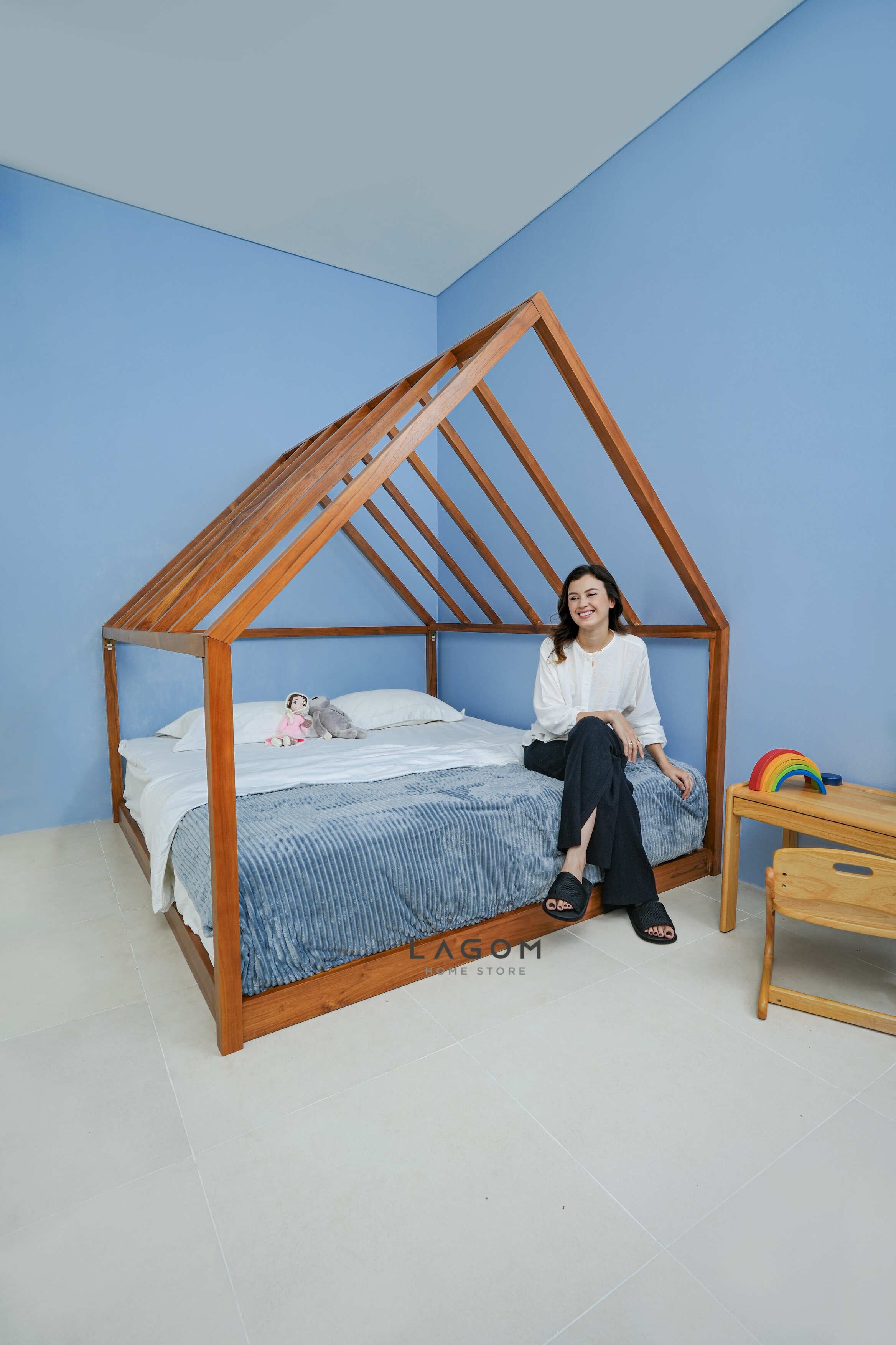 Tempat Tidur/House Bed/Montessori Bed Material Kayu Jati 191 cm x 211 cm x 188.3 cm (Mattress 180 cm x 200 cm) Bed Frame Lagom Home Store Jati Furnitur Teak Furniture Jakarta