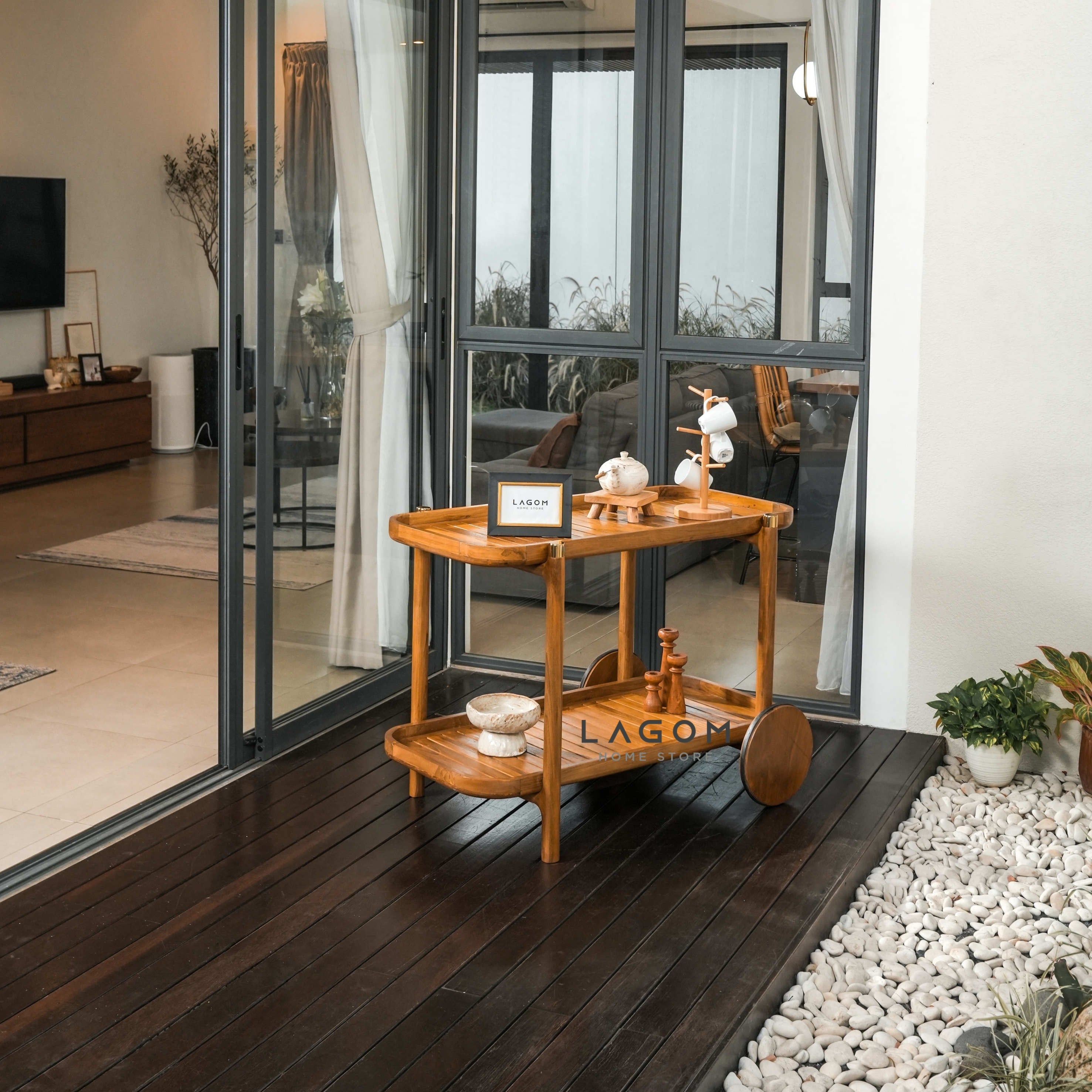 Trolley Kayu Jati Reclaimed Wood untuk Indoor dan Outdoor Trolley Lagom Home Store Jati Furnitur Teak Furniture Jakarta