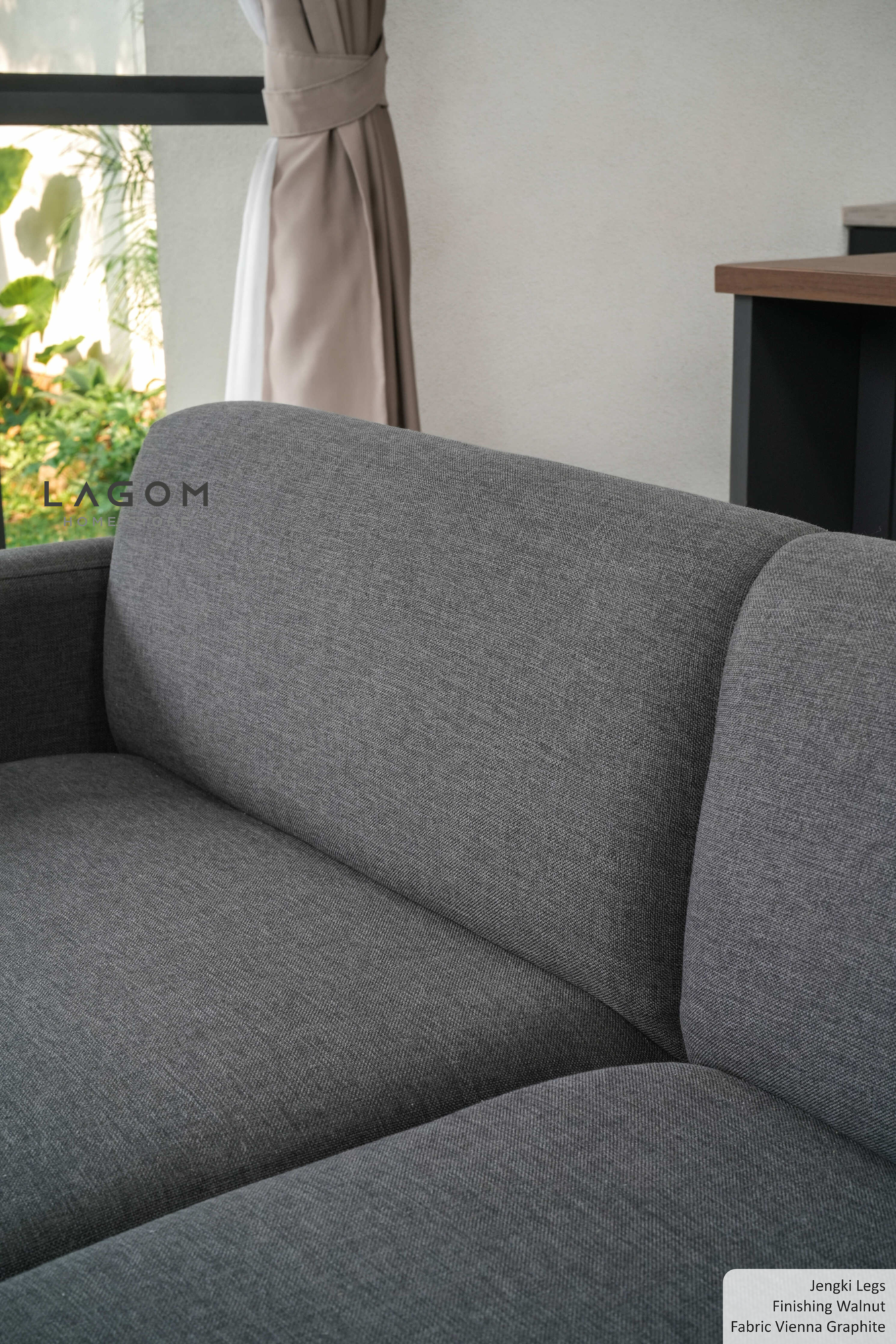 Sofa Double Seater dengan Frame Kayu Jati