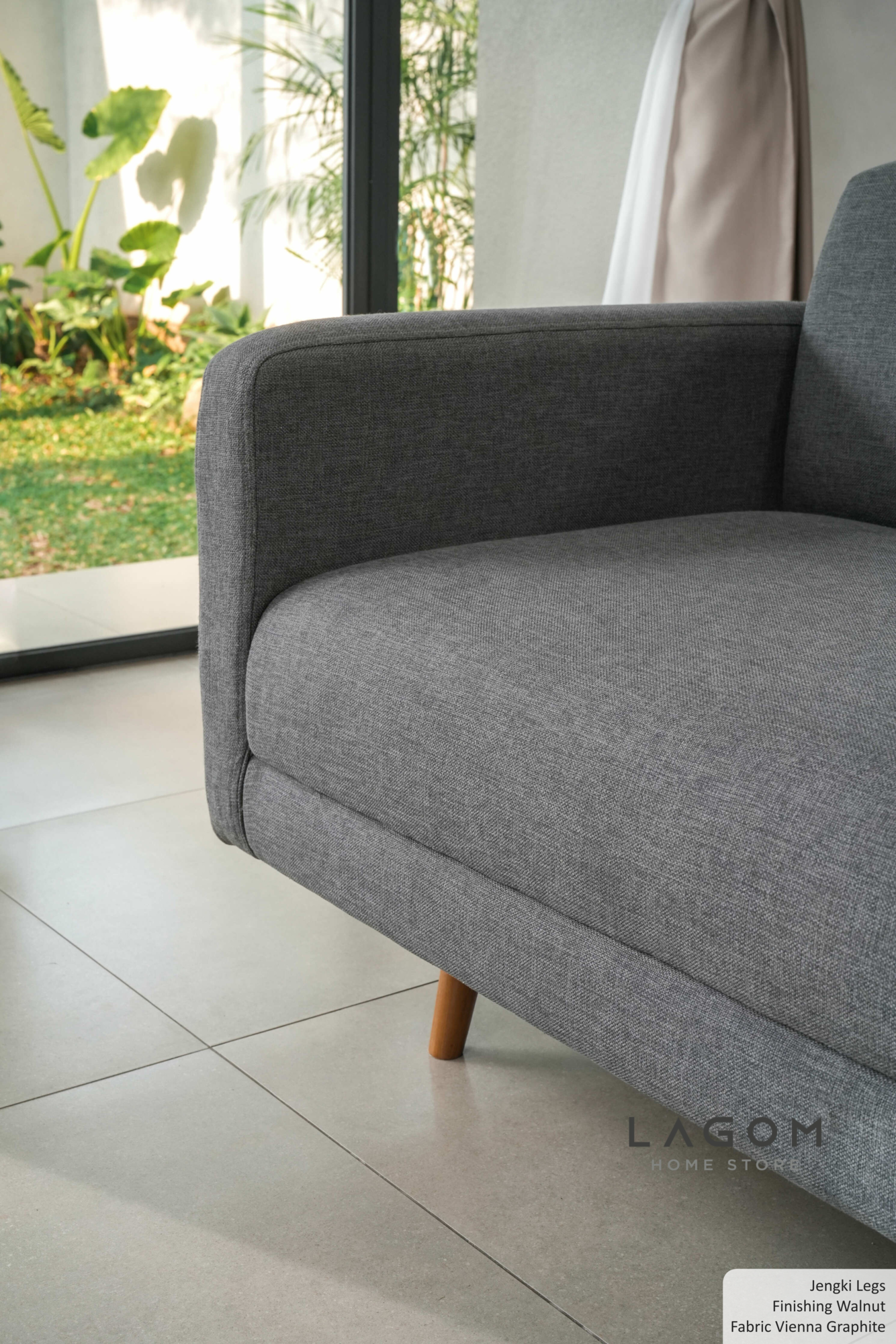 Sofa Double Seater dengan Frame Kayu Jati