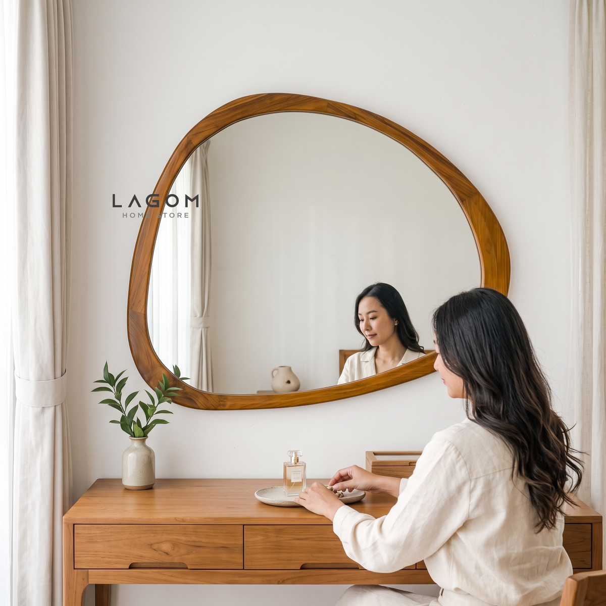 127 cm Hanging Teak Mirror | Timeless Design