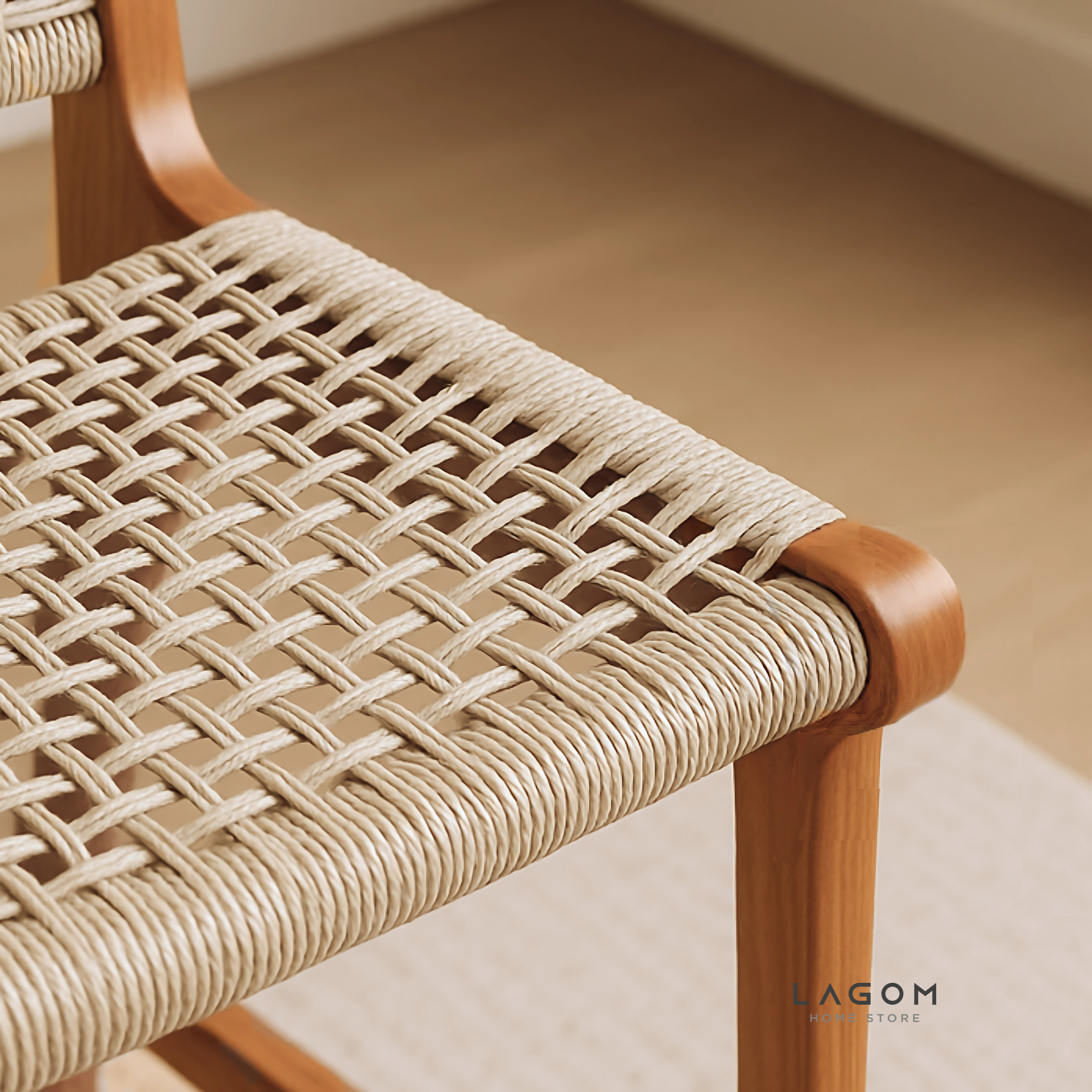 Exclusive Bar Stool in Teak Wood and Premium Loom