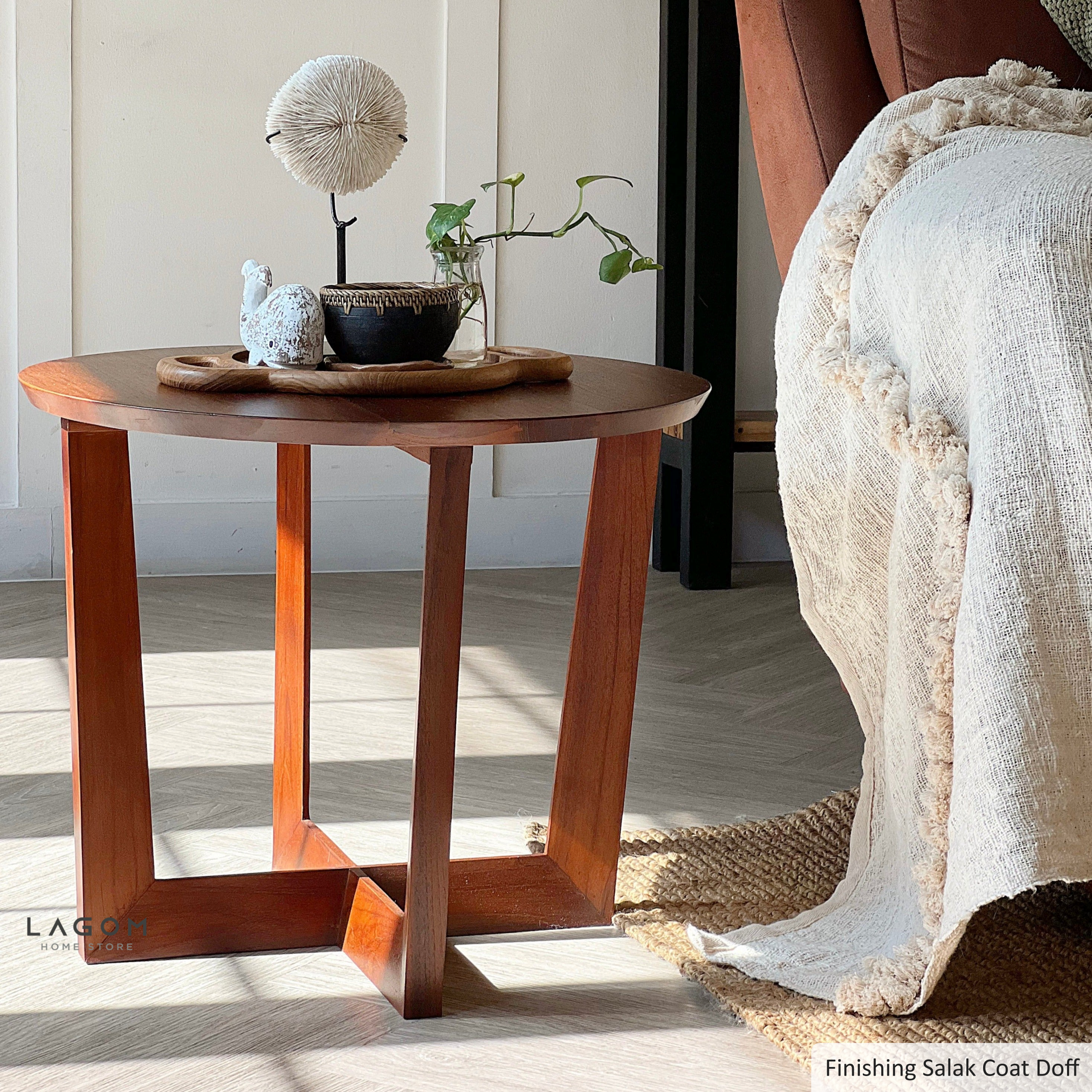 Meja Samping Bulat Material Kayu Jati Solid Side Table Lagom Home Store Jati Furnitur Teak Furniture Jakarta