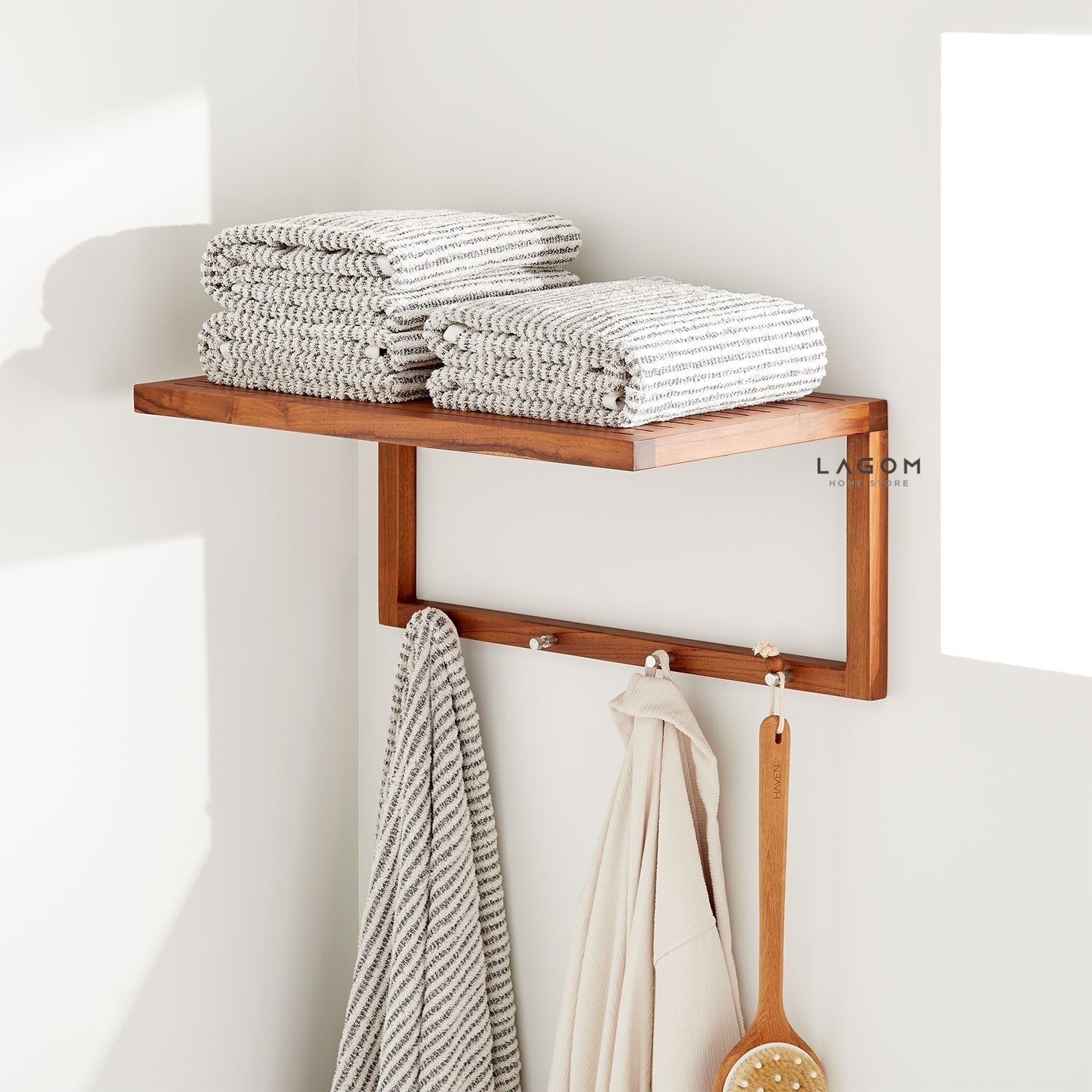 Rak Handuk Dinding dari Kayu Jati Towel Rack Lagom Home Store Jati Furnitur Teak Furniture Jakarta