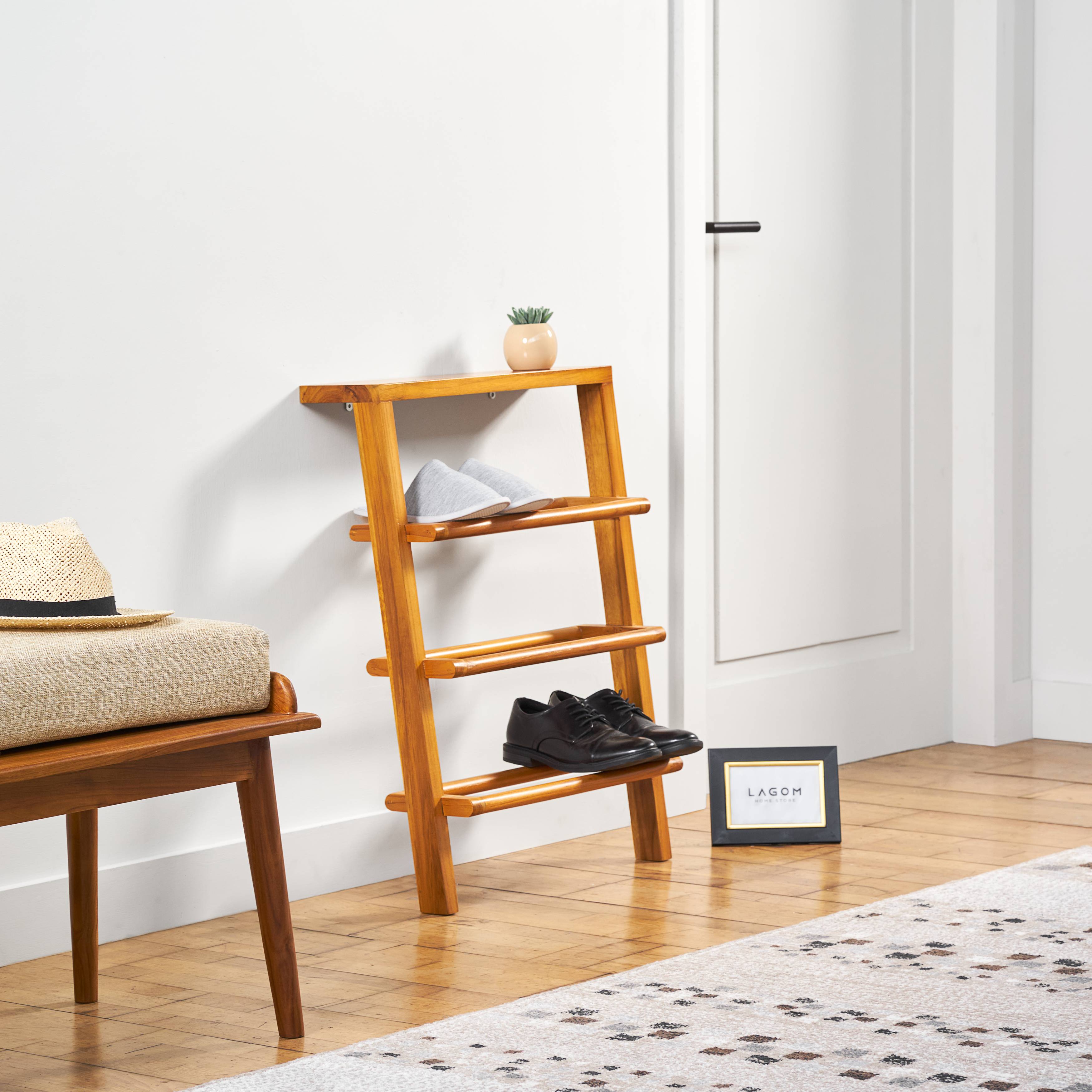 Rak Sepatu Tingkat dengan Ambalan Shoe Rack Lagom Home Store Jati Furnitur Teak Furniture Jakarta