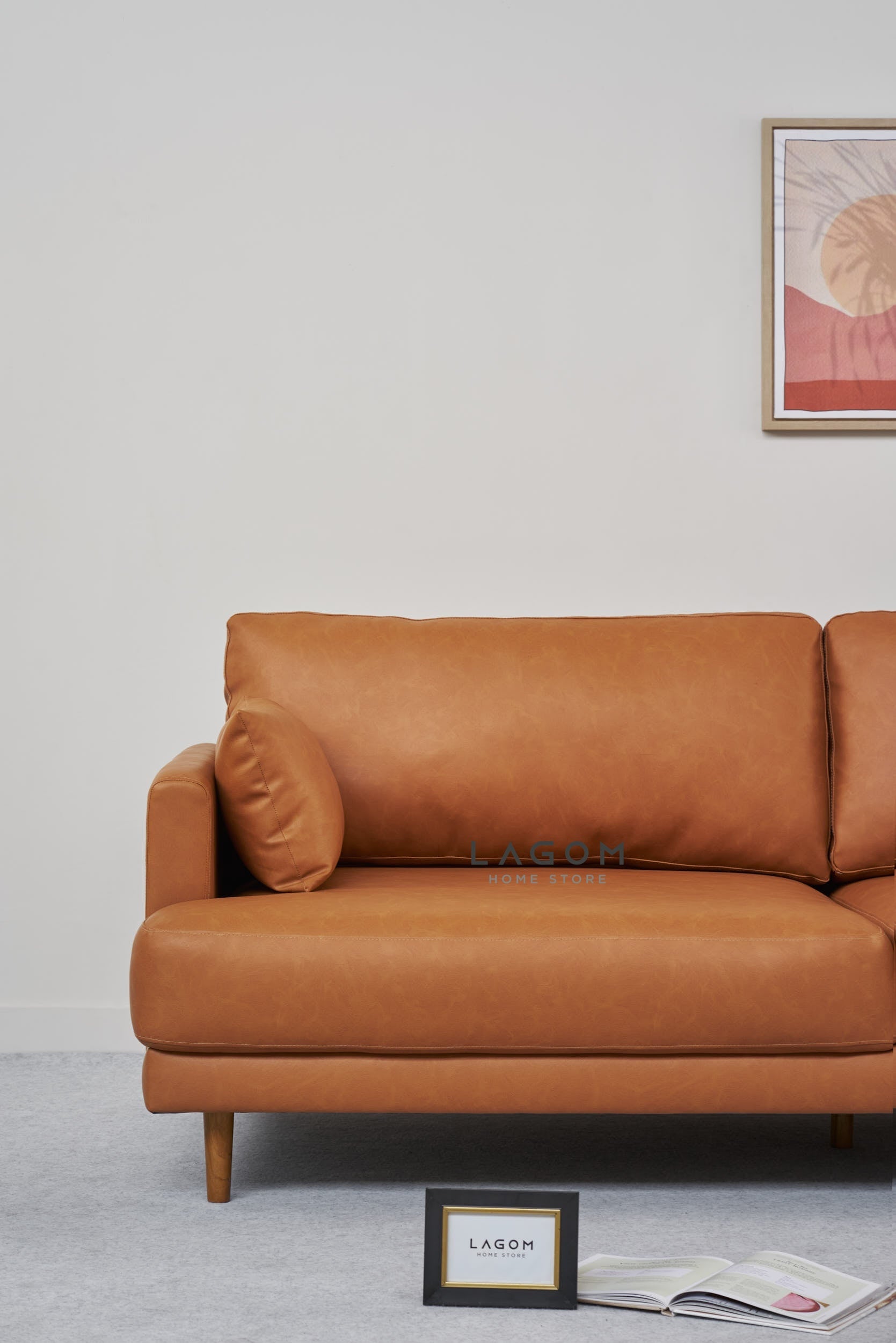 Sofa Keluarga Desain Elegan dari Kayu Jati dan Faux Leather Sofa Lagom Home Store Jati Furnitur Teak Furniture Jakarta