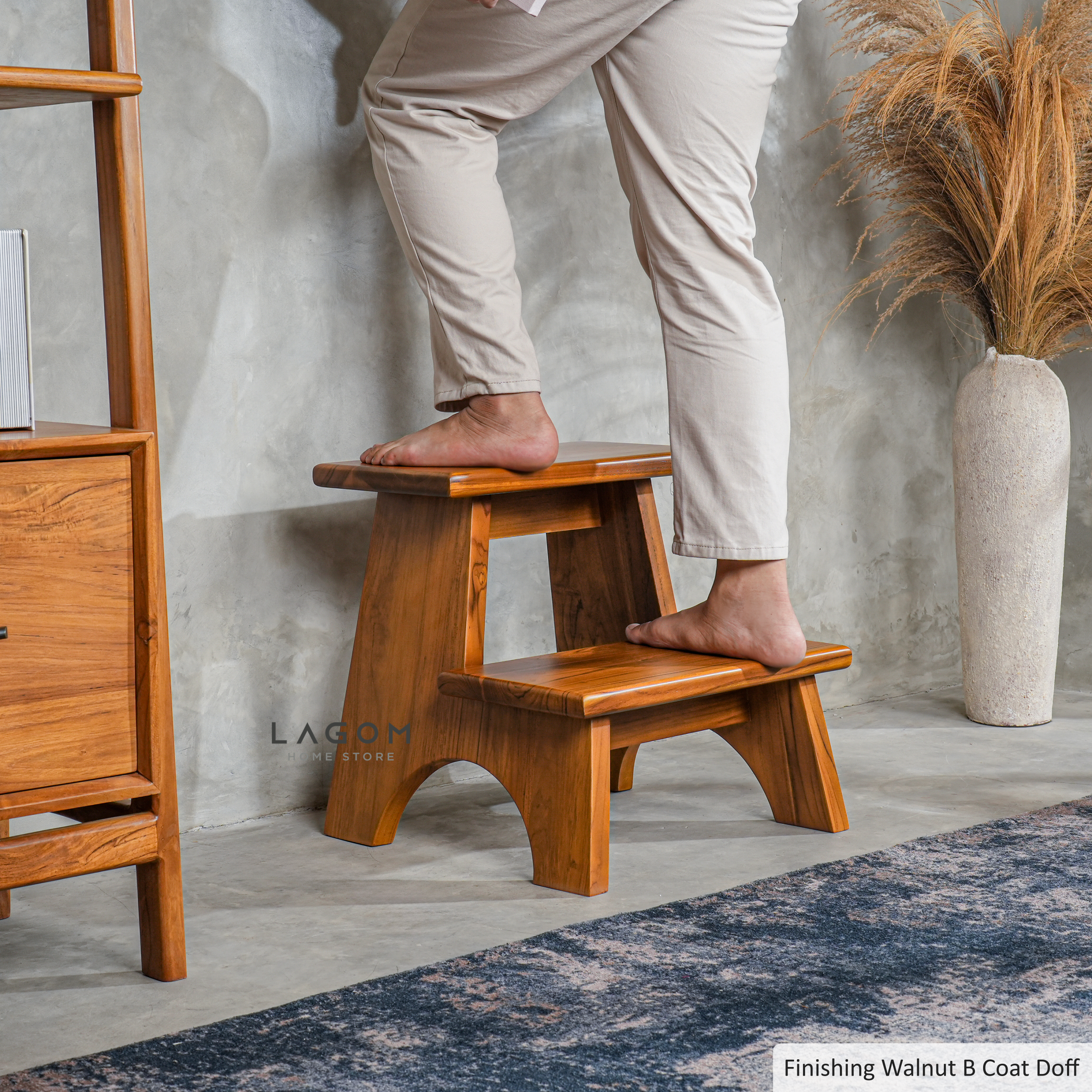 Step Stool Minimalis dari Kayu Jati Solid Step Stool Lagom Home Store Jati Furnitur Teak Furniture Jakarta