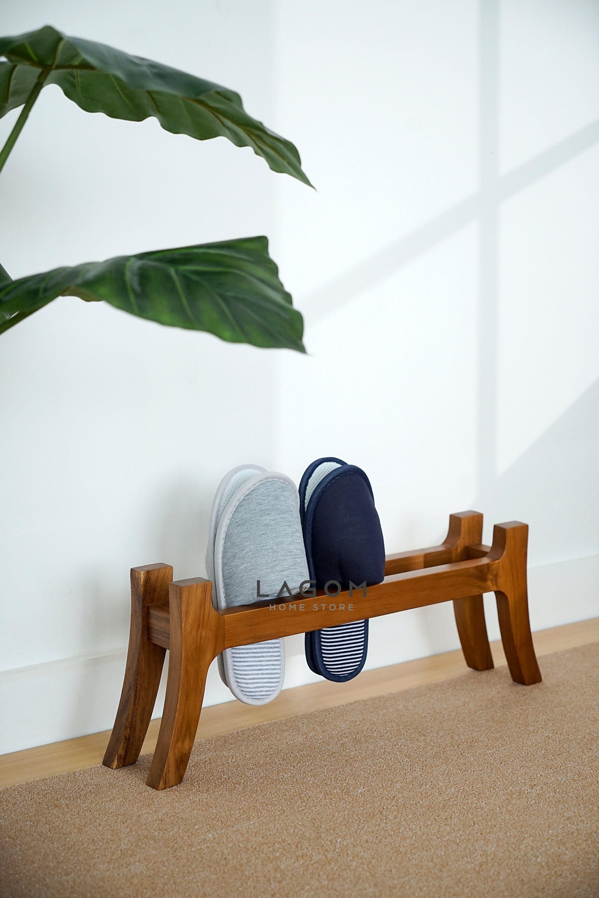 Tempat Sandal Unik dari Kayu Jati Solid Shoe Rack Lagom Home Store Jati Furnitur Teak Furniture Jakarta