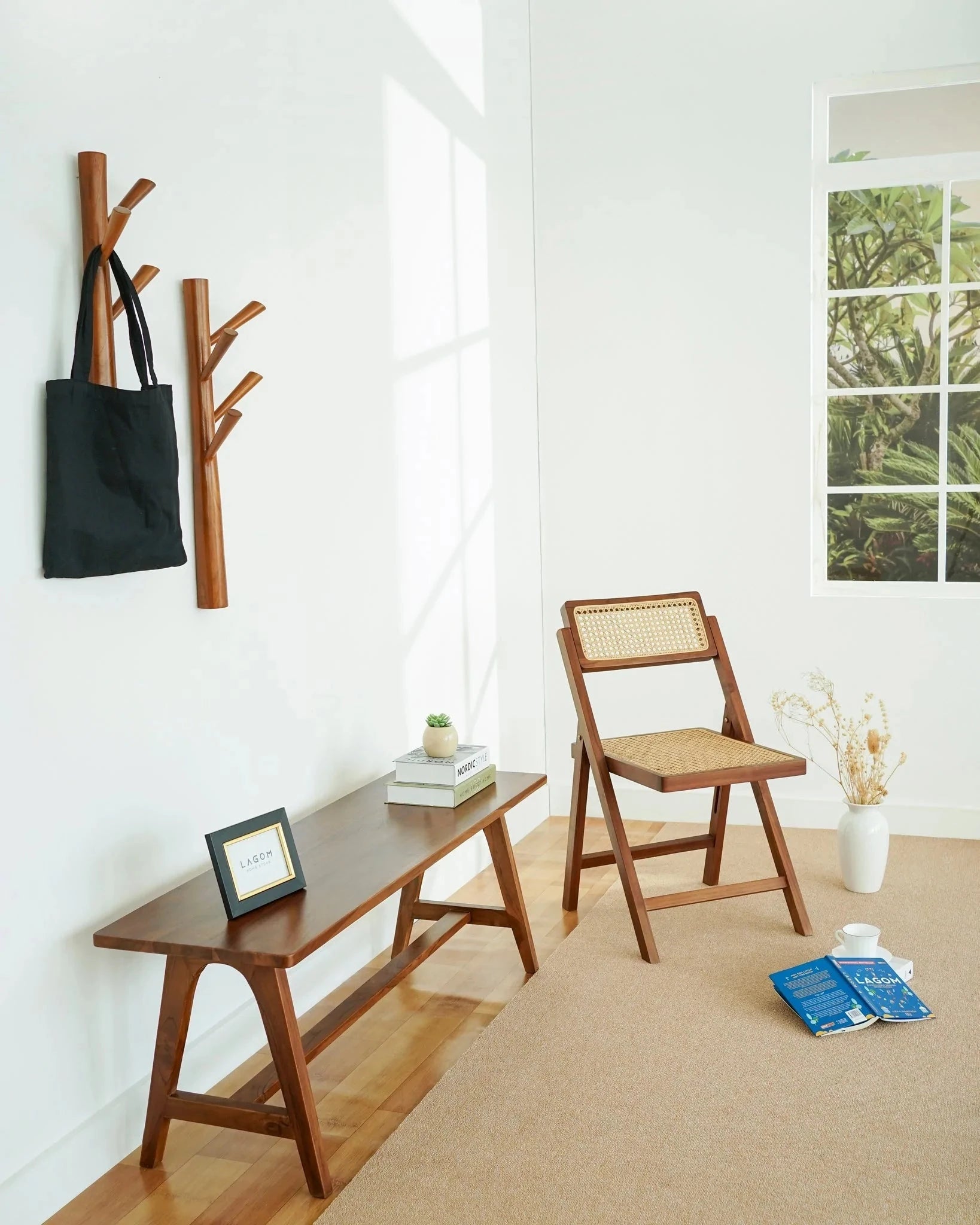 Bangku Panjang Minimalis dari Kayu Jati Bench Seat Lagom Home Store Jati Furnitur Teak Furniture Jakarta